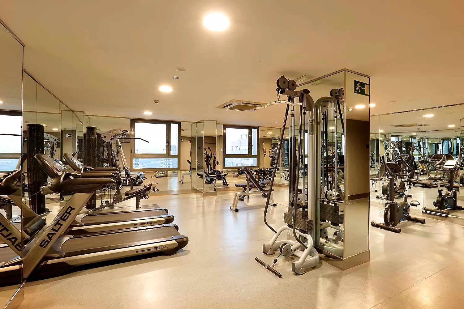 Fitness centre/facilities in Eurostars Gran Valencia