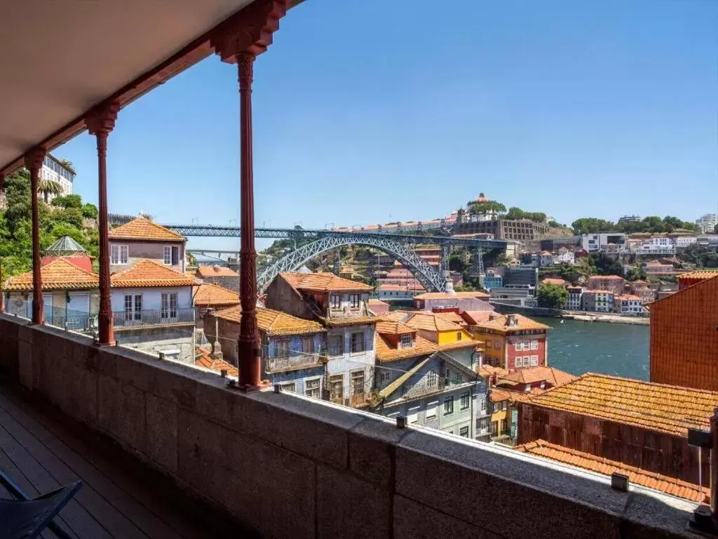 River view in Hotel Carris Porto Ribeira