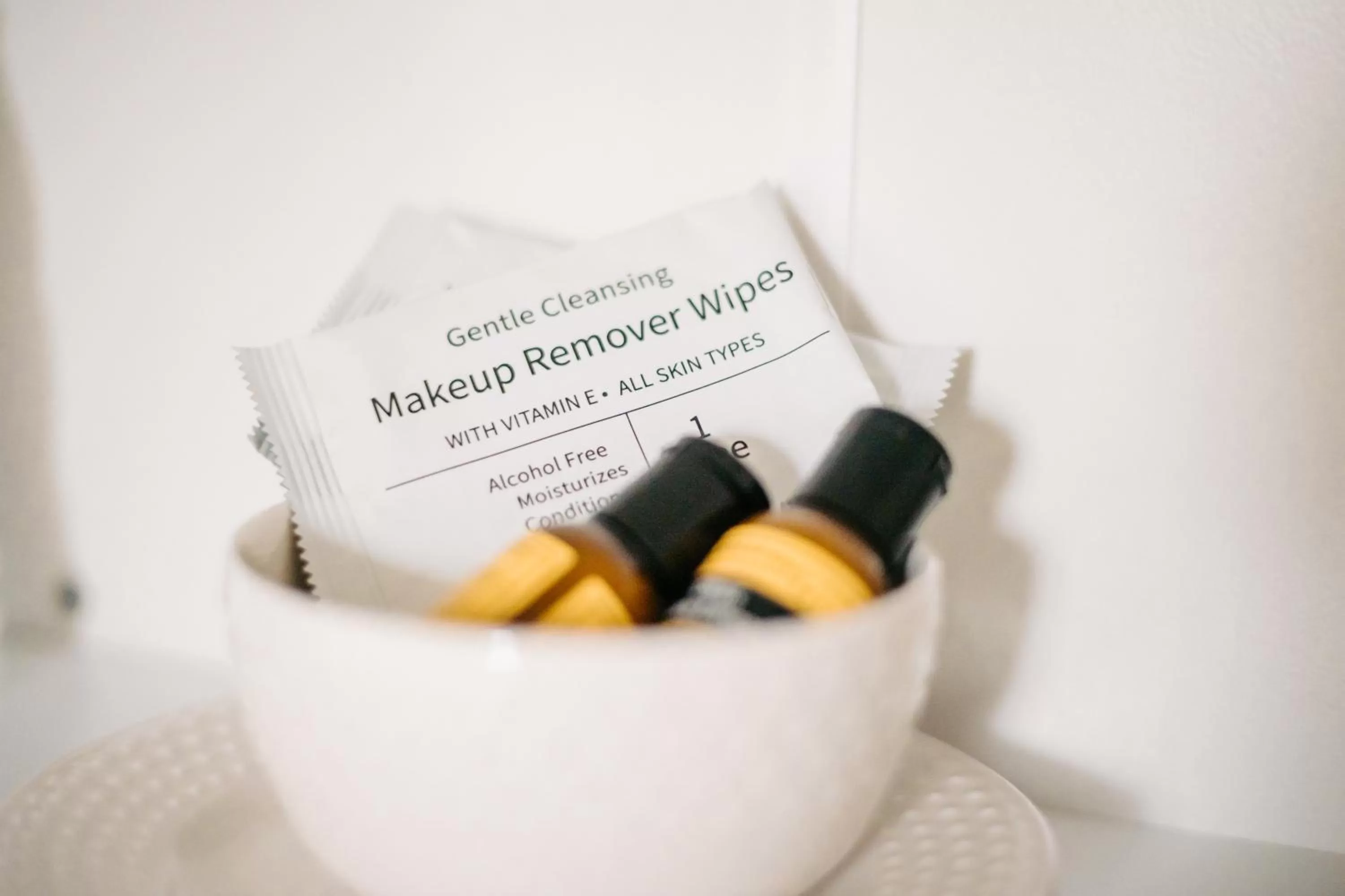 Text overlay in Marina Motel