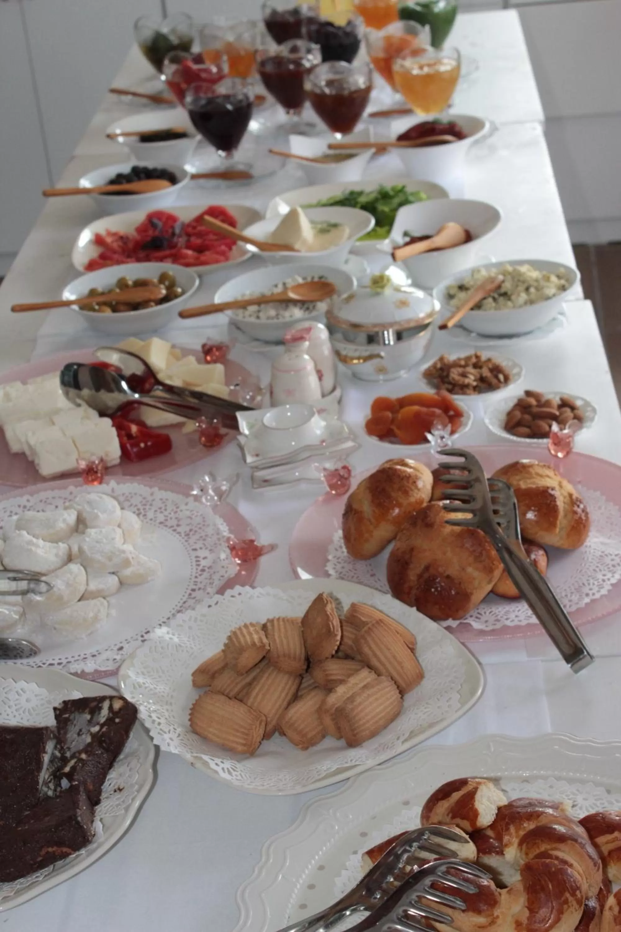 Food and drinks in Ede Apart Otel