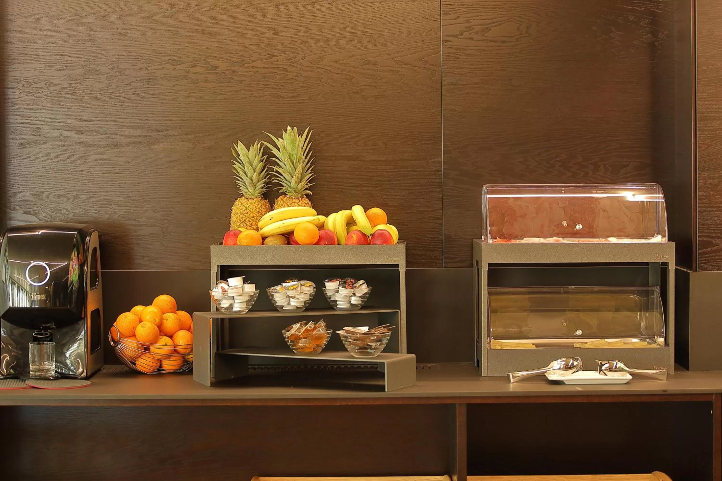 Breakfast in Hotel Bell'arrivo by Dori