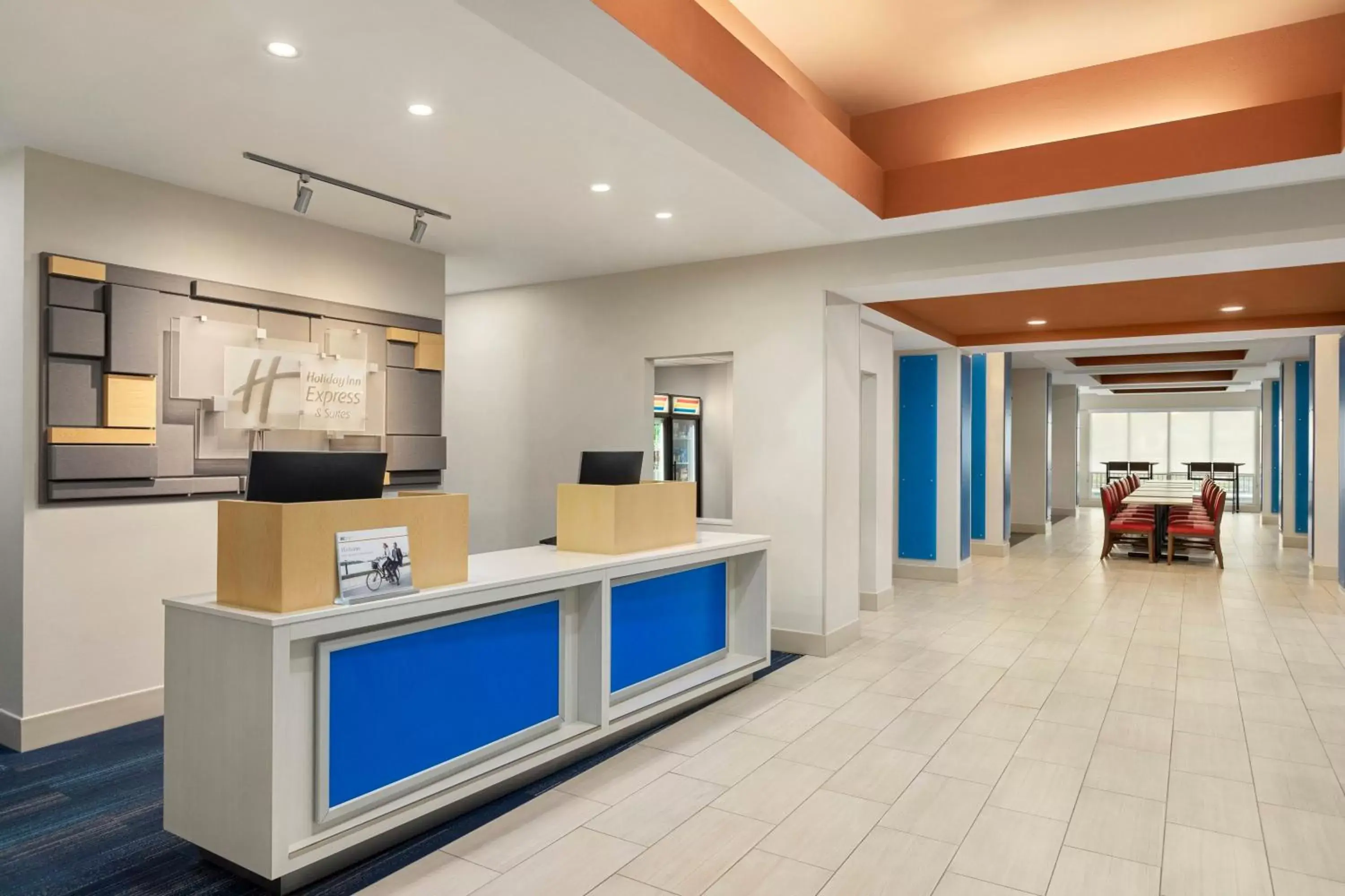 Lobby or reception, Lobby/Reception in Holiday Inn Express Hotel & Suites Fort Myers East - The Forum, an IHG Hotel