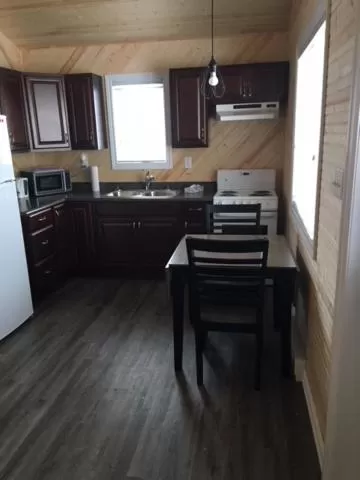 The Southern Port Hotel & Chalets