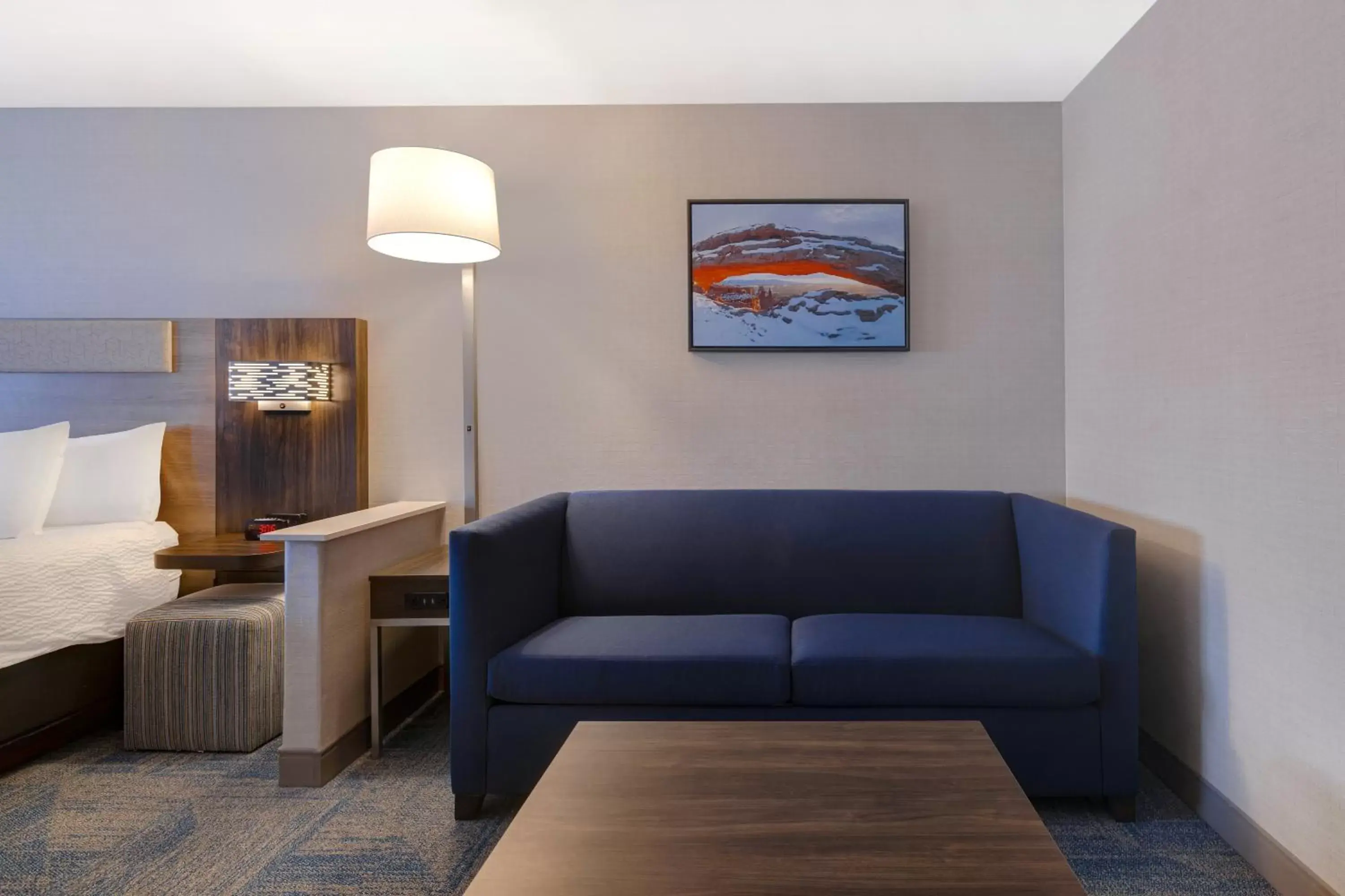 Bedroom, Seating Area in Holiday Inn Express Hotel & Suites Moab, an IHG Hotel