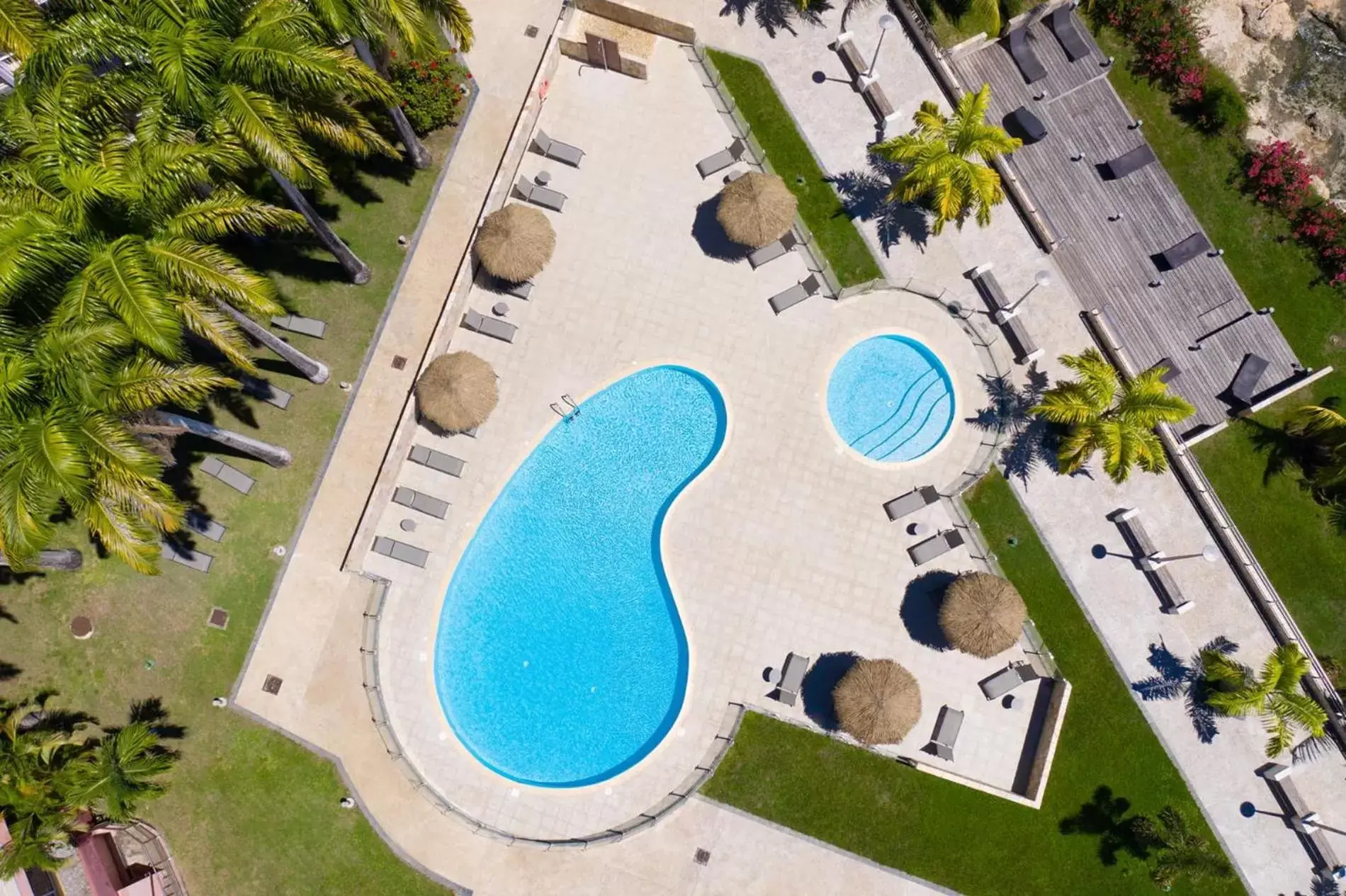 Swimming pool, Pool View in Zenitude Hôtel Résidences Le Salako