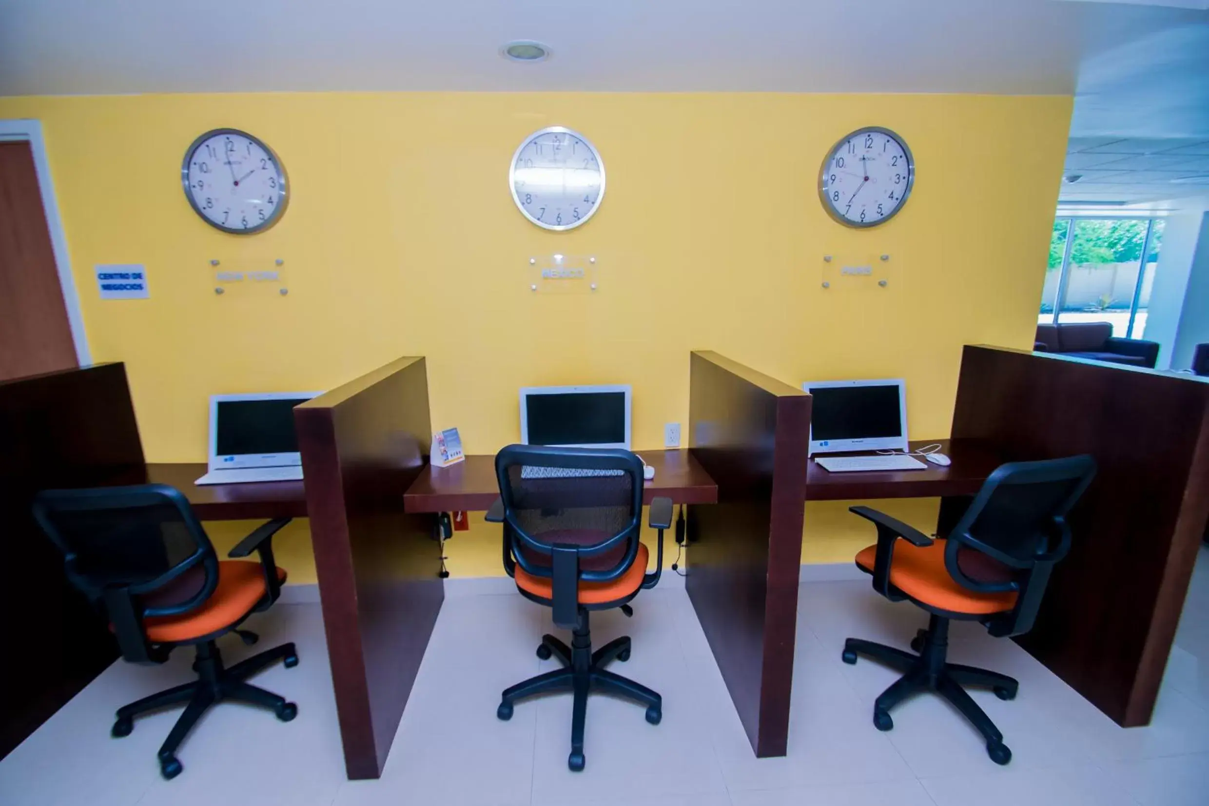 Lobby or reception in Sleep Inn Monclova Lobby or reception in Sleep Inn Monclova