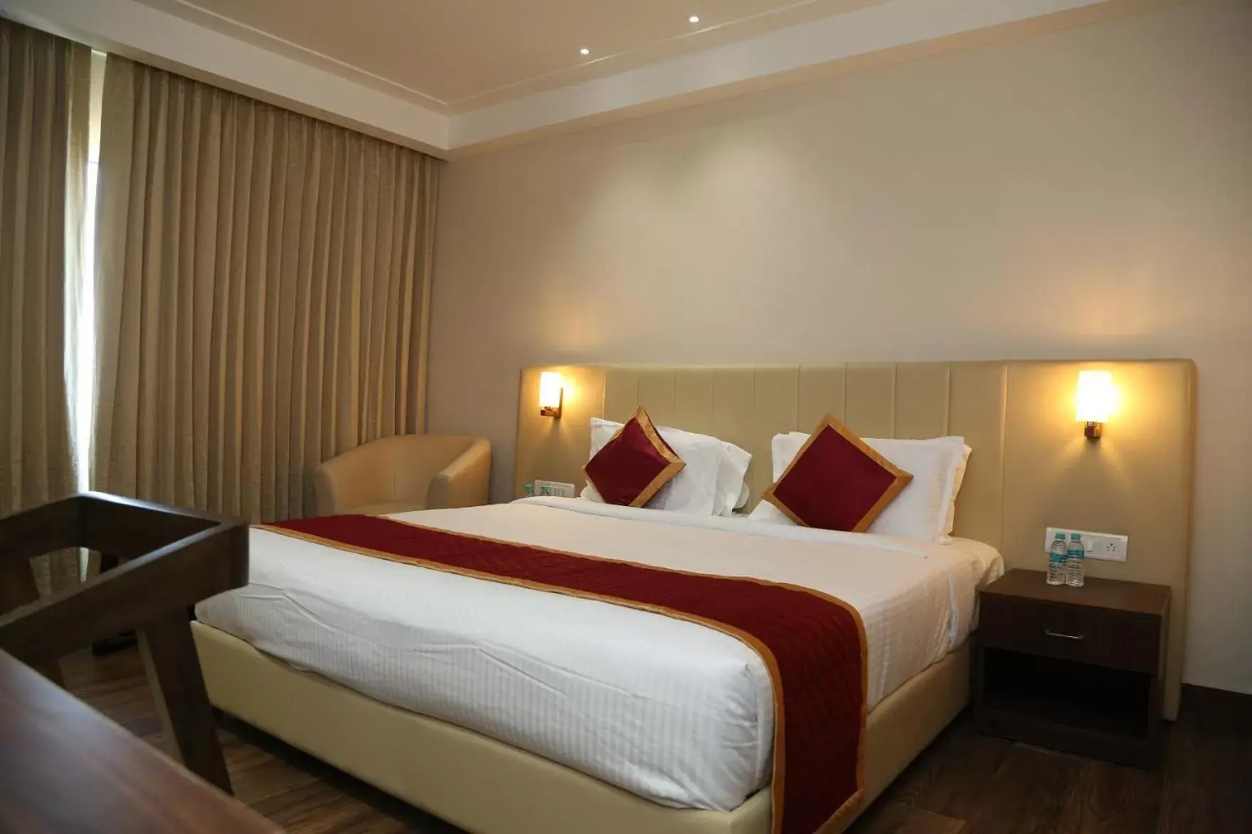 Bed in Hotel Skanda Palace Bed in Hotel Skanda Palace