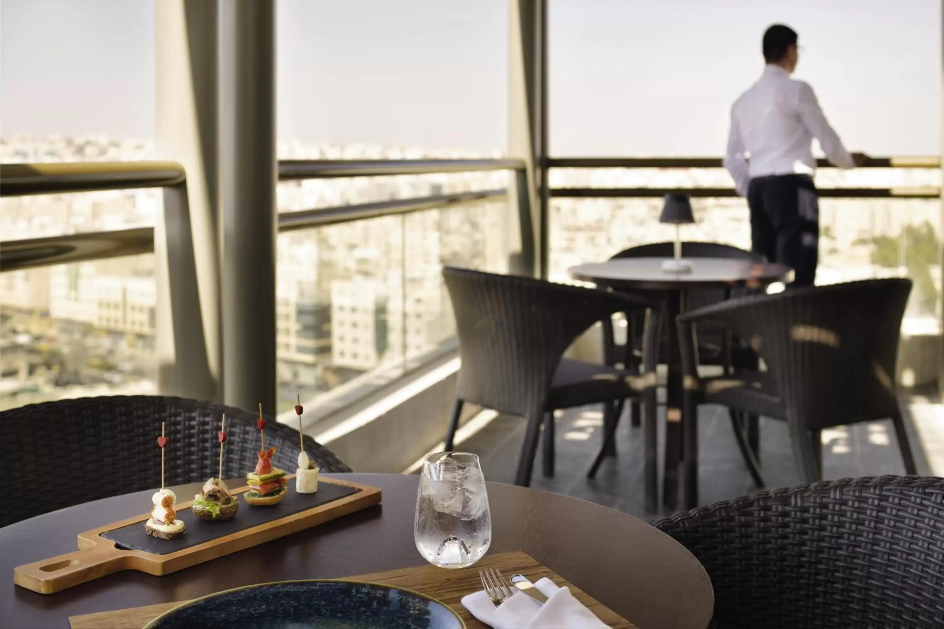 Balcony/Terrace, Restaurant/Places to Eat in Mövenpick Hotel Amman