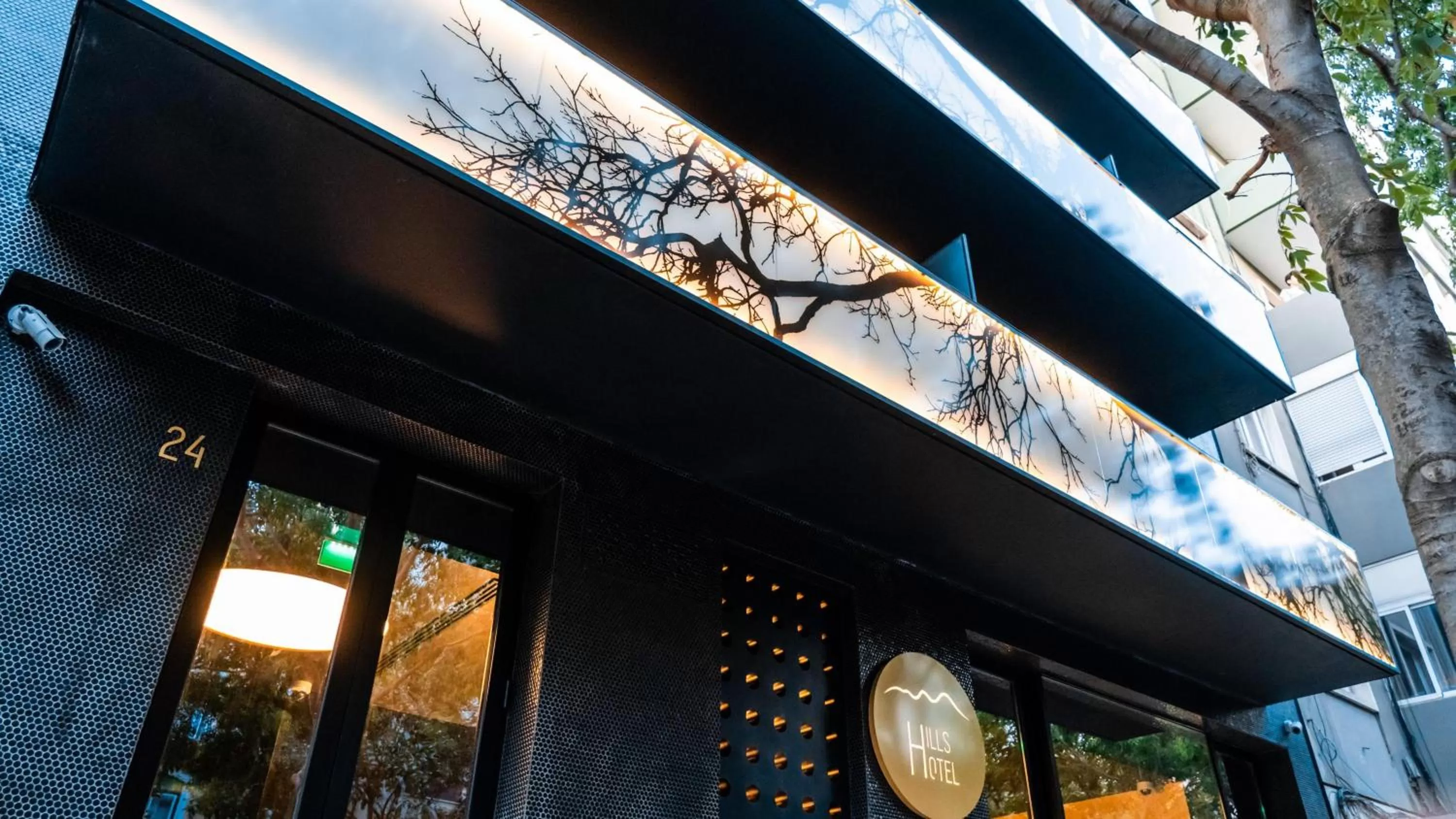 Facade/entrance in Hills Hotel Lisboa