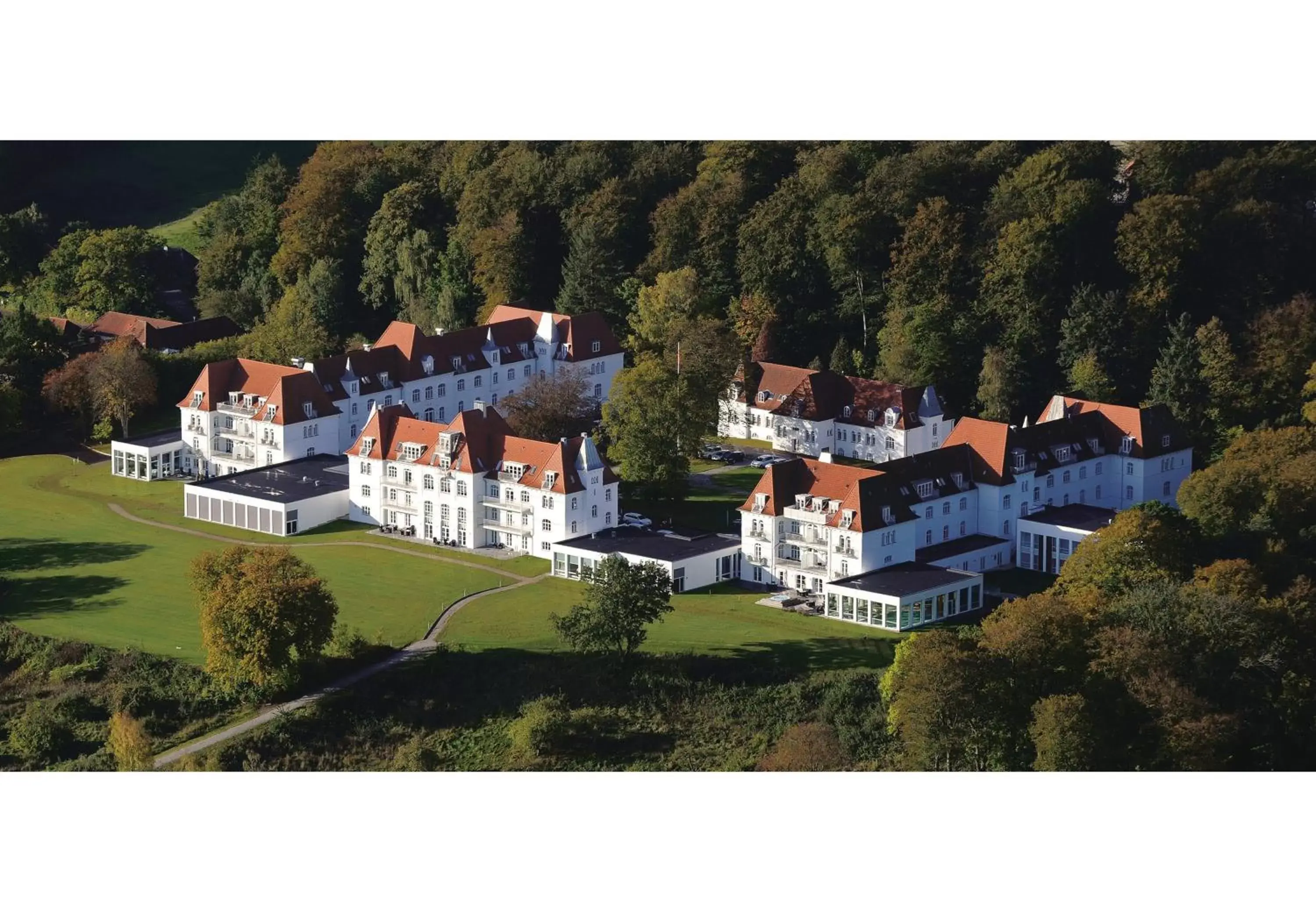 Facade/entrance, Bird's-eye View in Comwell Kellers Park