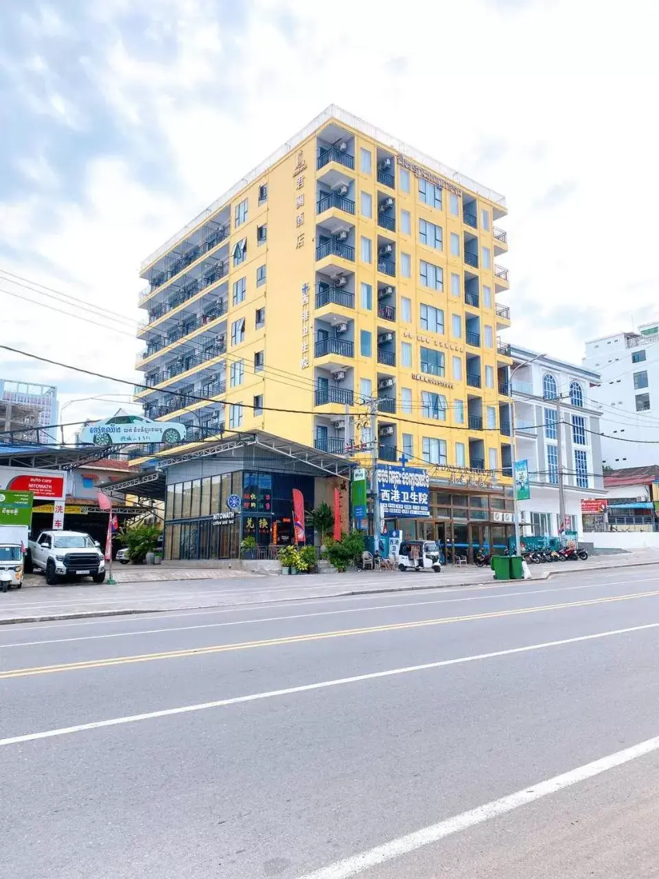 Property building in Junlan Hotel Property building in Junlan Hotel