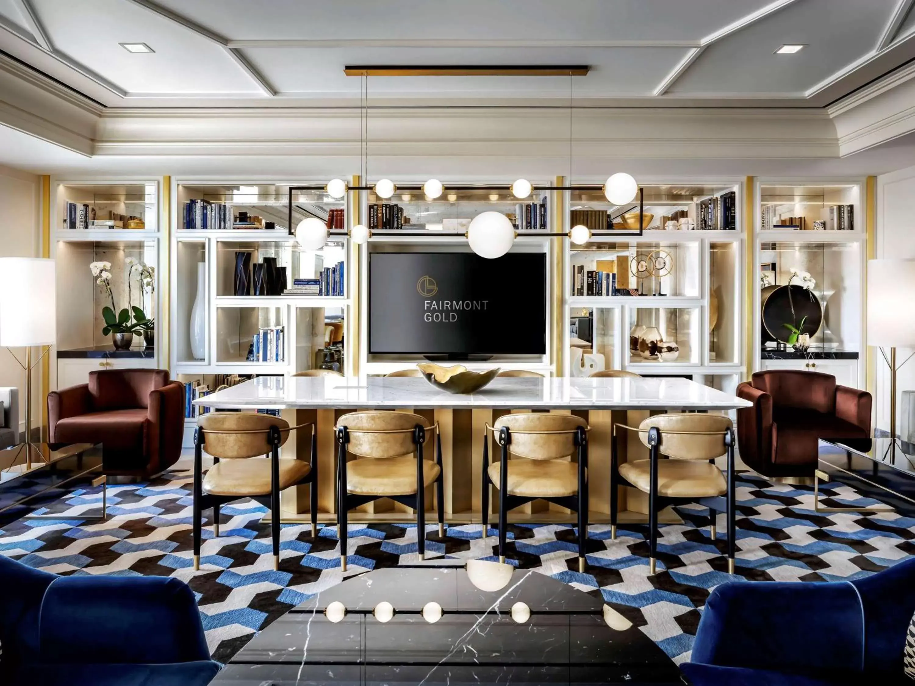 Sports, Lounge/Bar in Fairmont Royal York Hotel