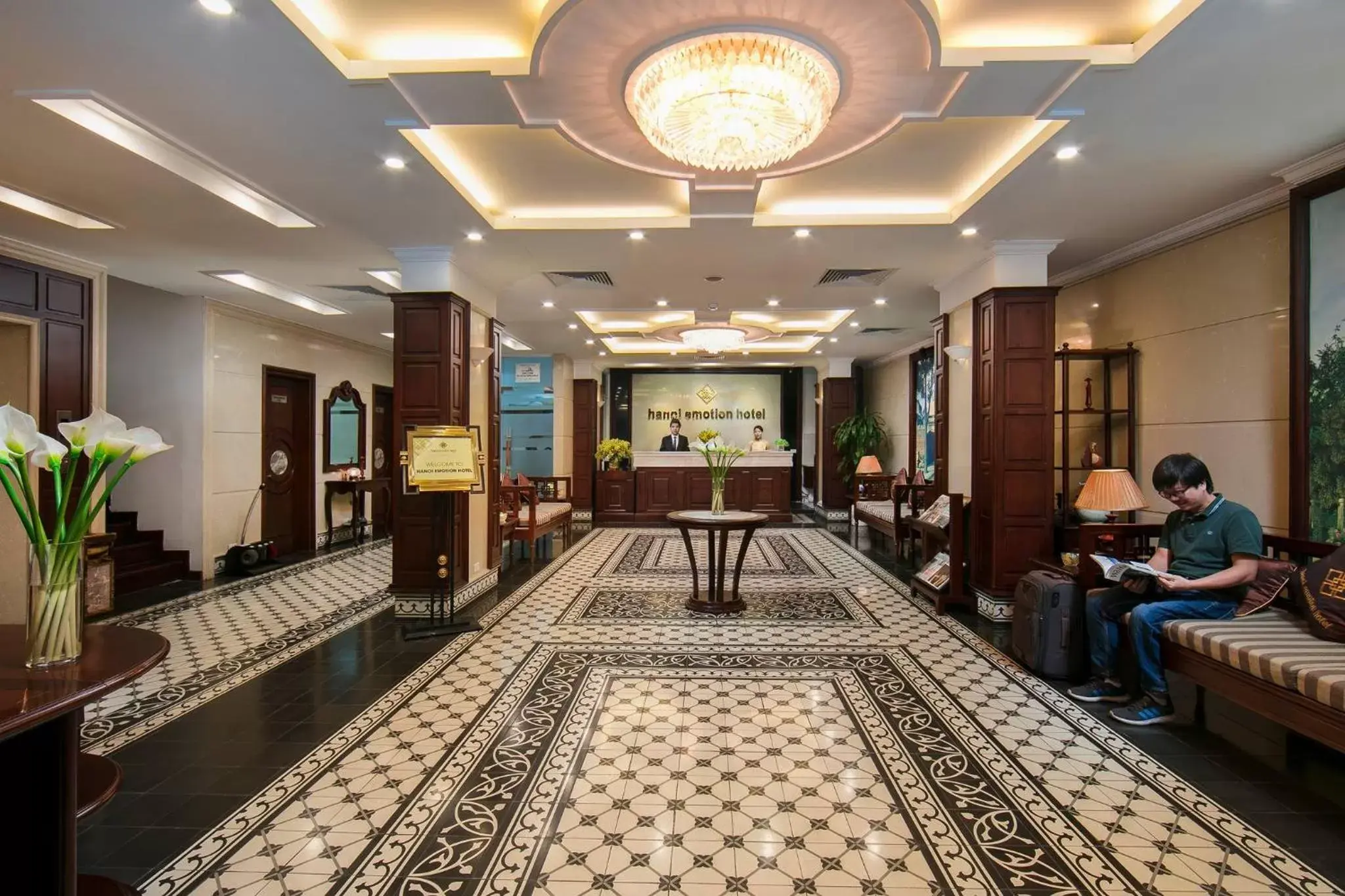 Lobby or reception in Hanoi Emotion Hotel