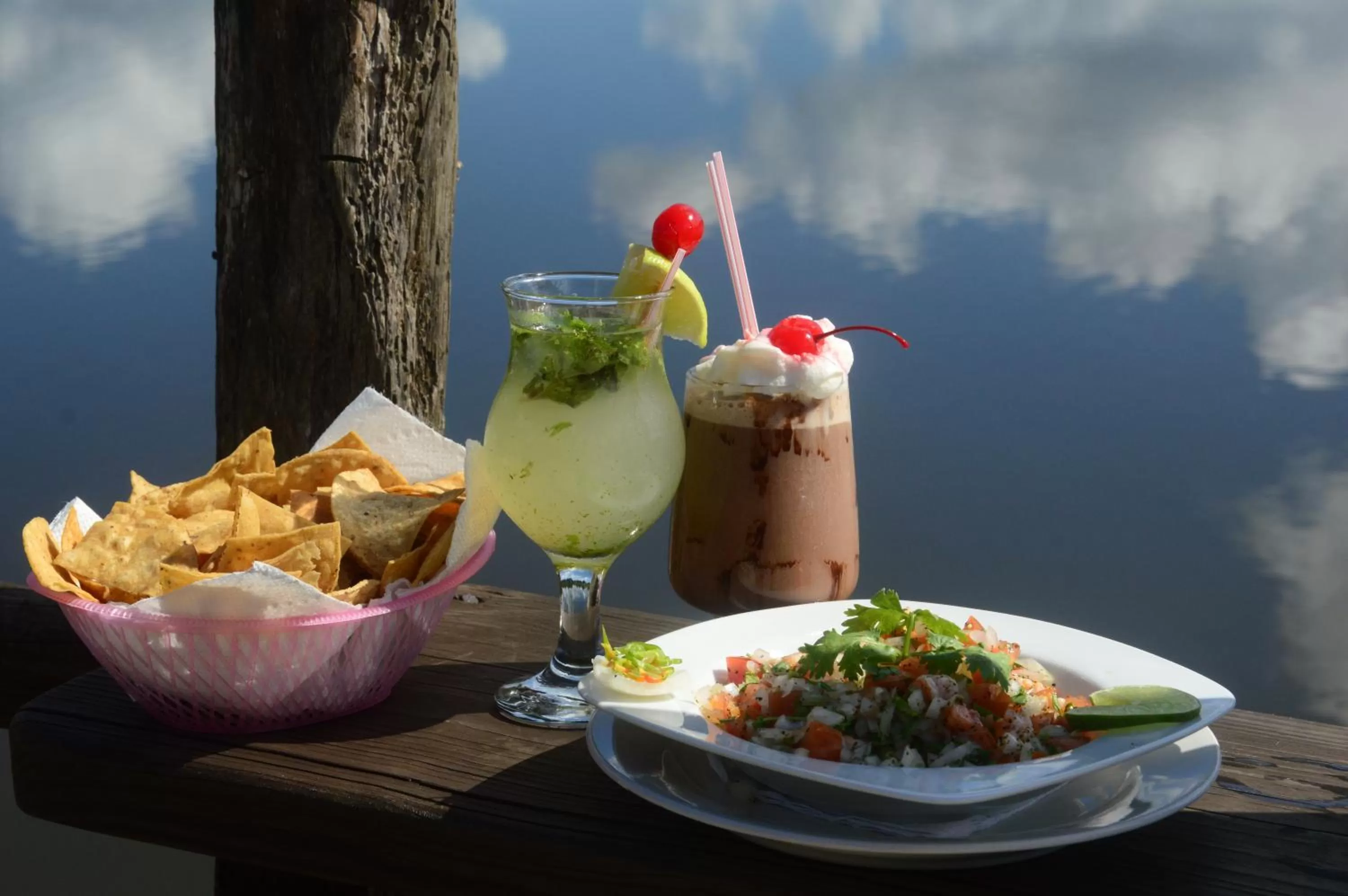 Day in Lamanai Hotel & Marina