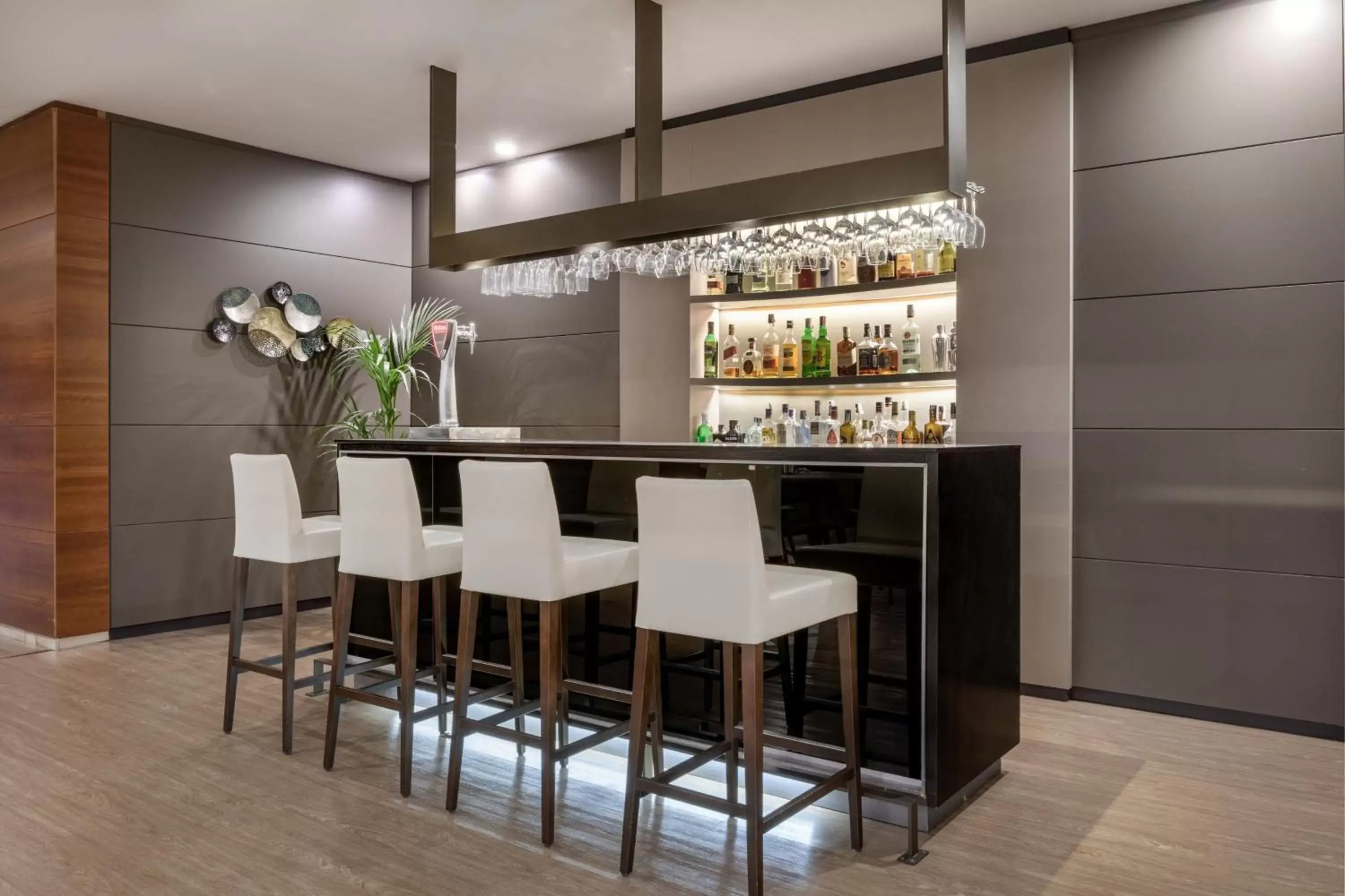 Lounge or bar, Lounge/Bar in AC Hotel Murcia by Marriott