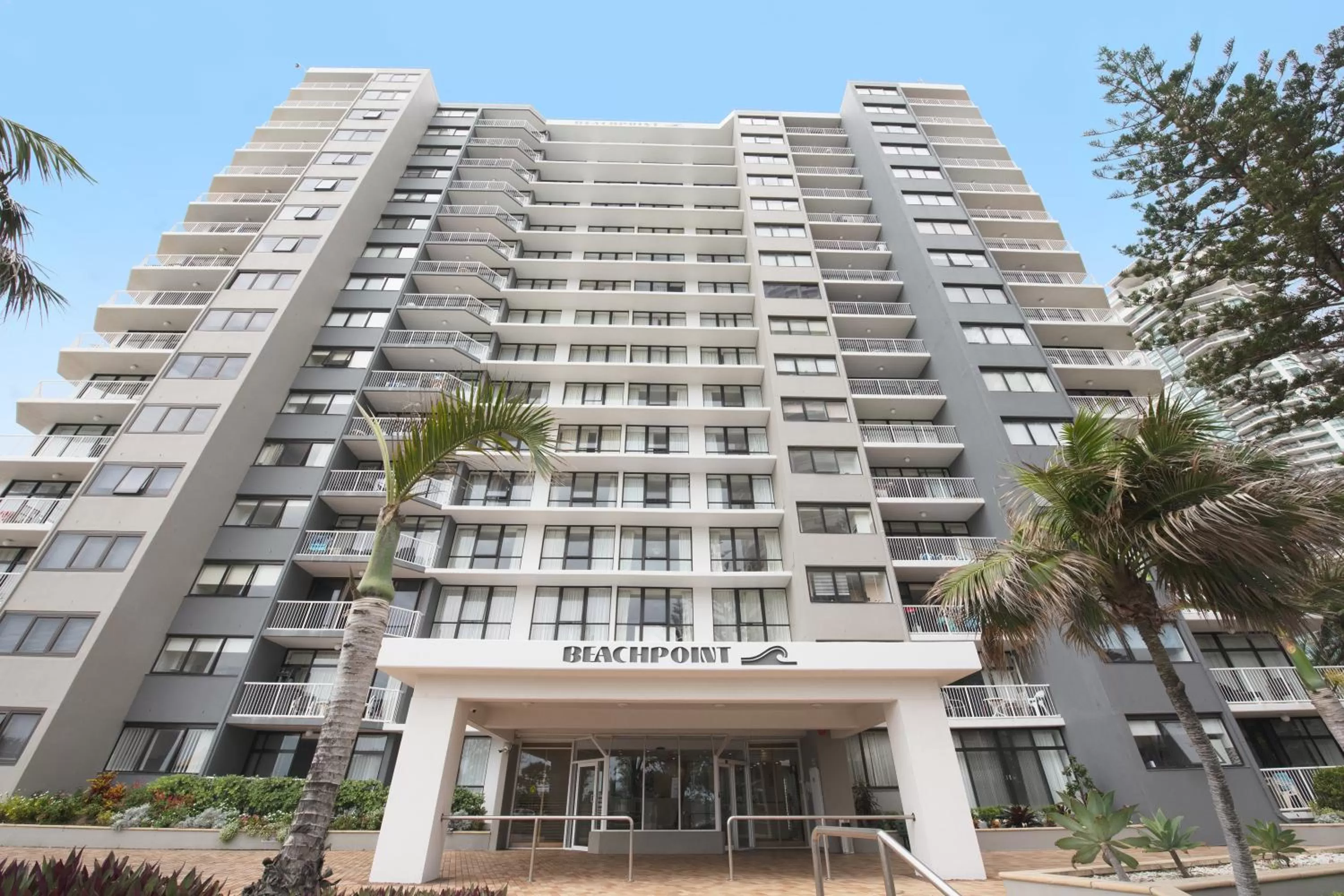 Property building in BreakFree Beachpoint