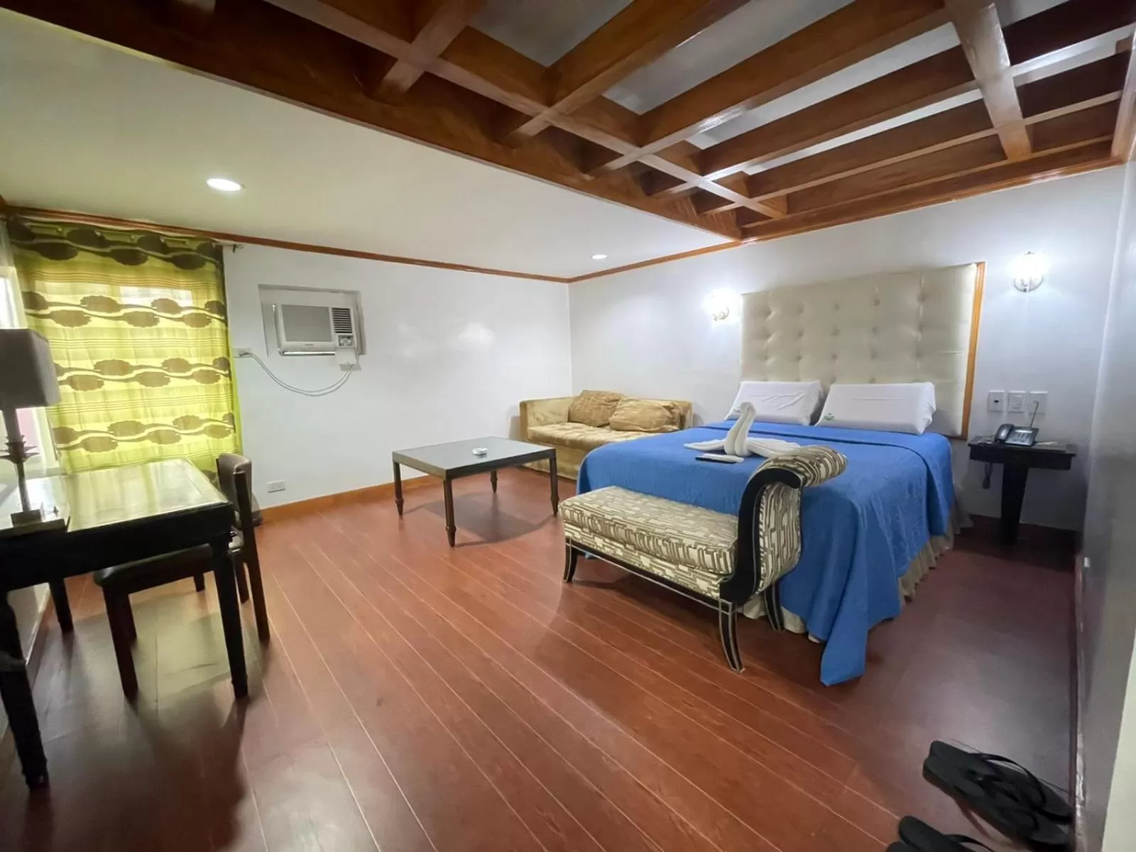 Bed in Town and Country Hotel V Mapa