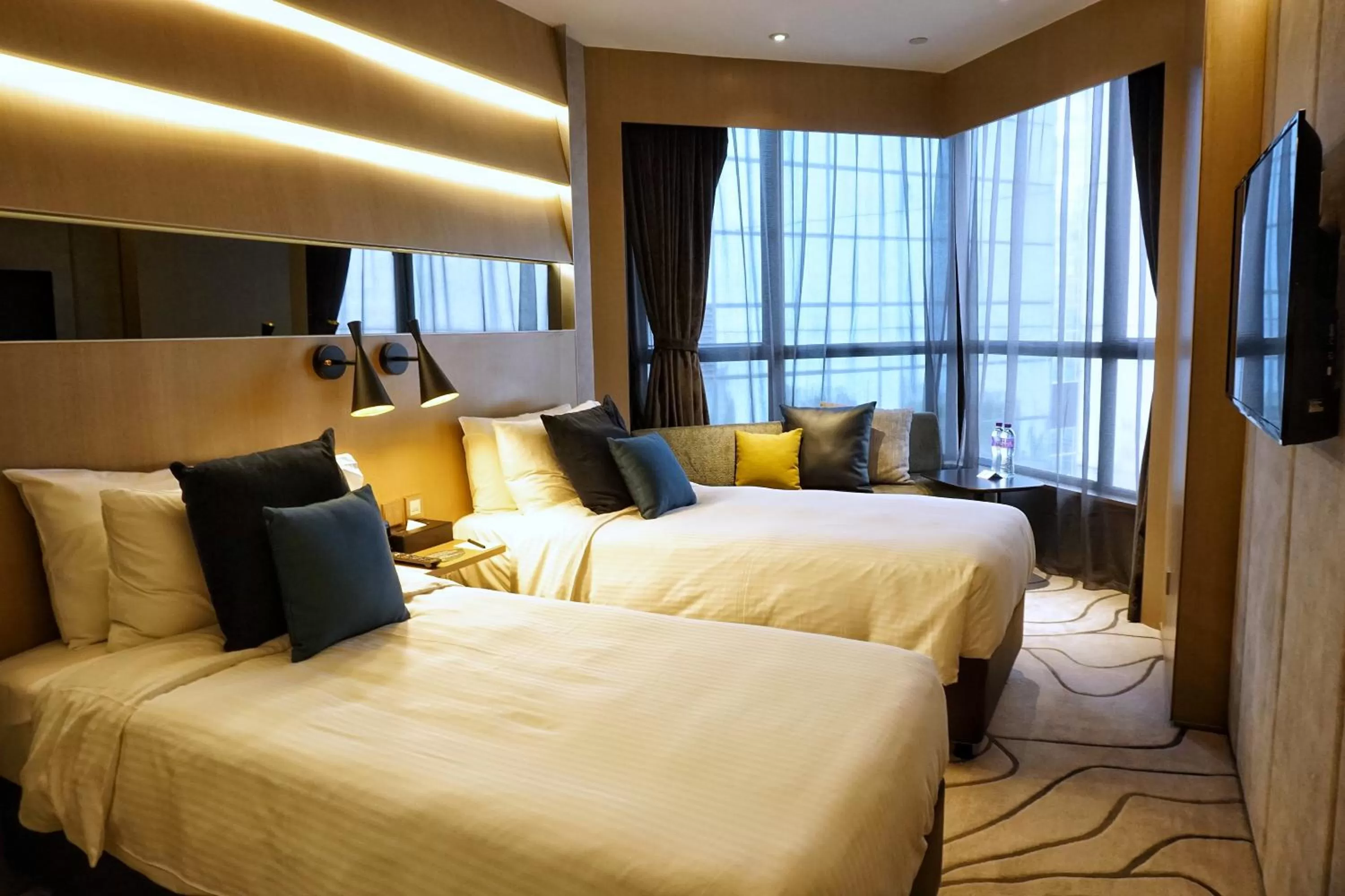 Photo of the whole room, Bed in The Harbourview - Chinese YMCA of Hong Kong