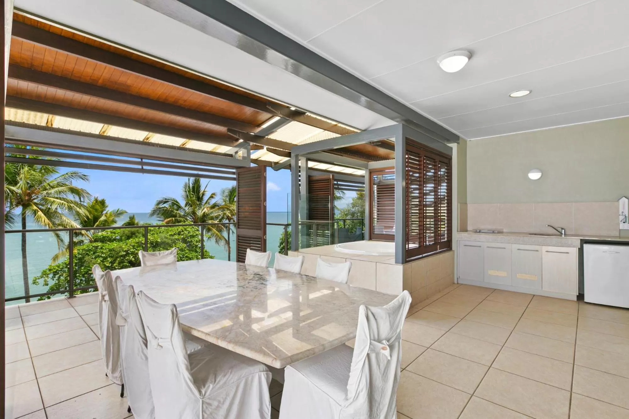 Balcony/Terrace in Sea Point on Trinity Beach