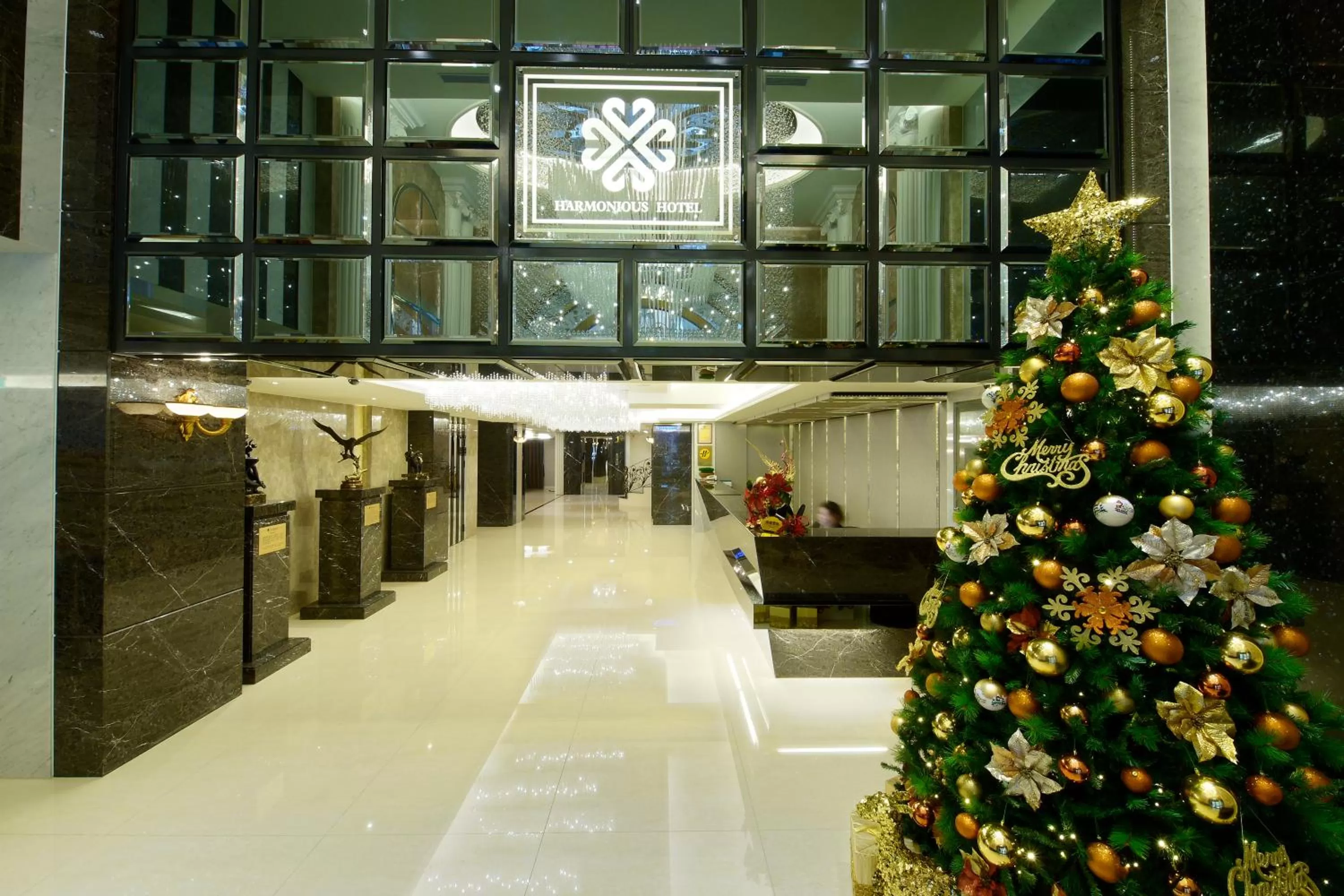Lobby or reception in Harmonious Hotel