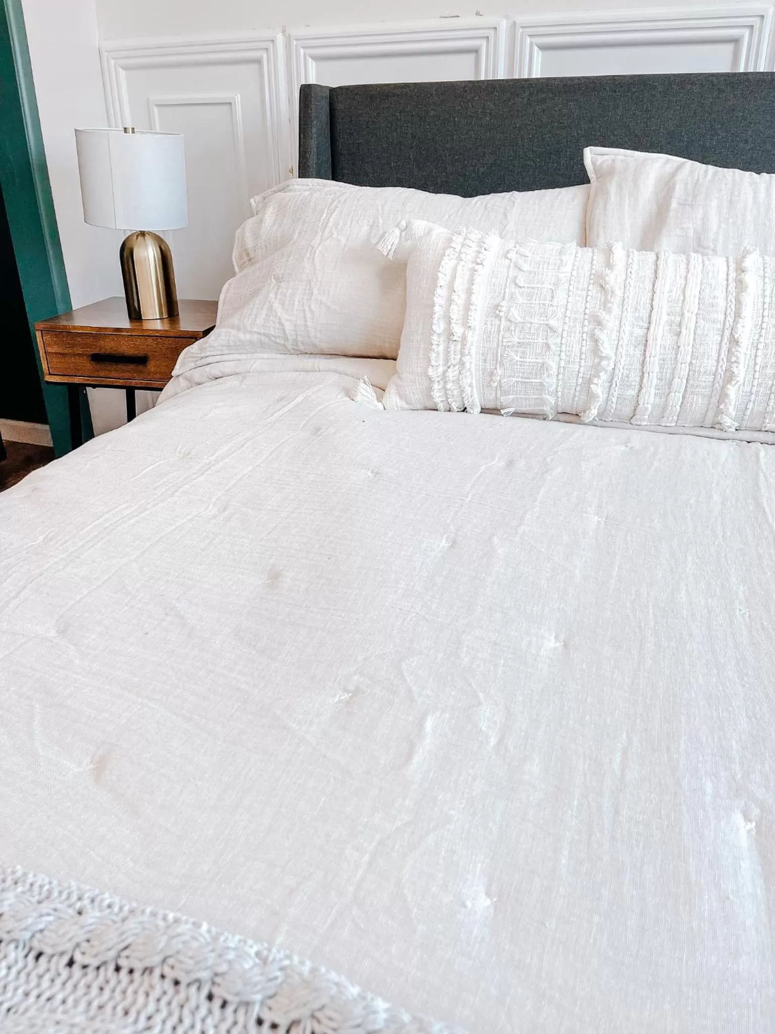 Bed in SunStar Alaska Bed and Breakfast LLC