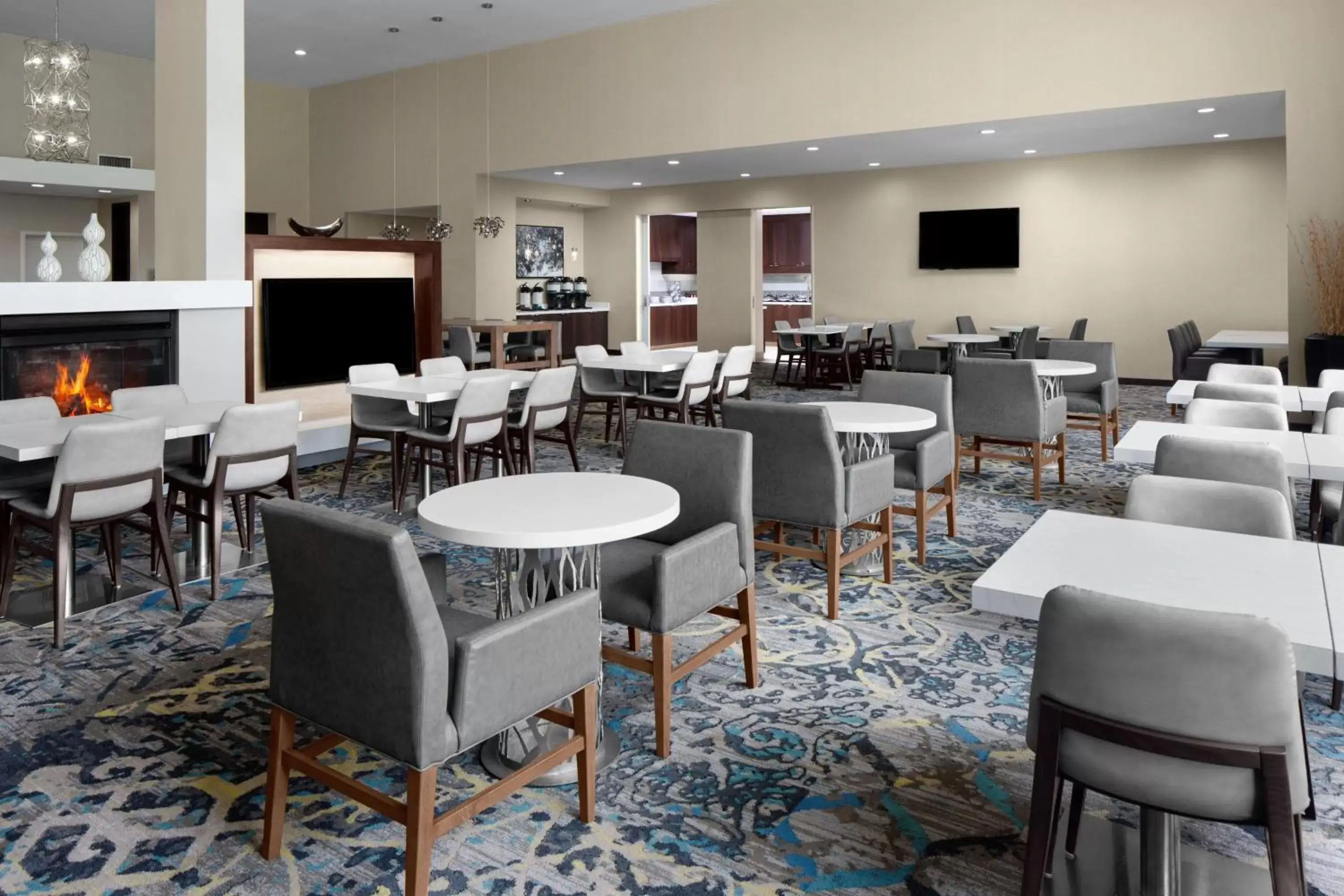 Breakfast, Restaurant/Places to Eat in Residence Inn by Marriott Tustin Orange County