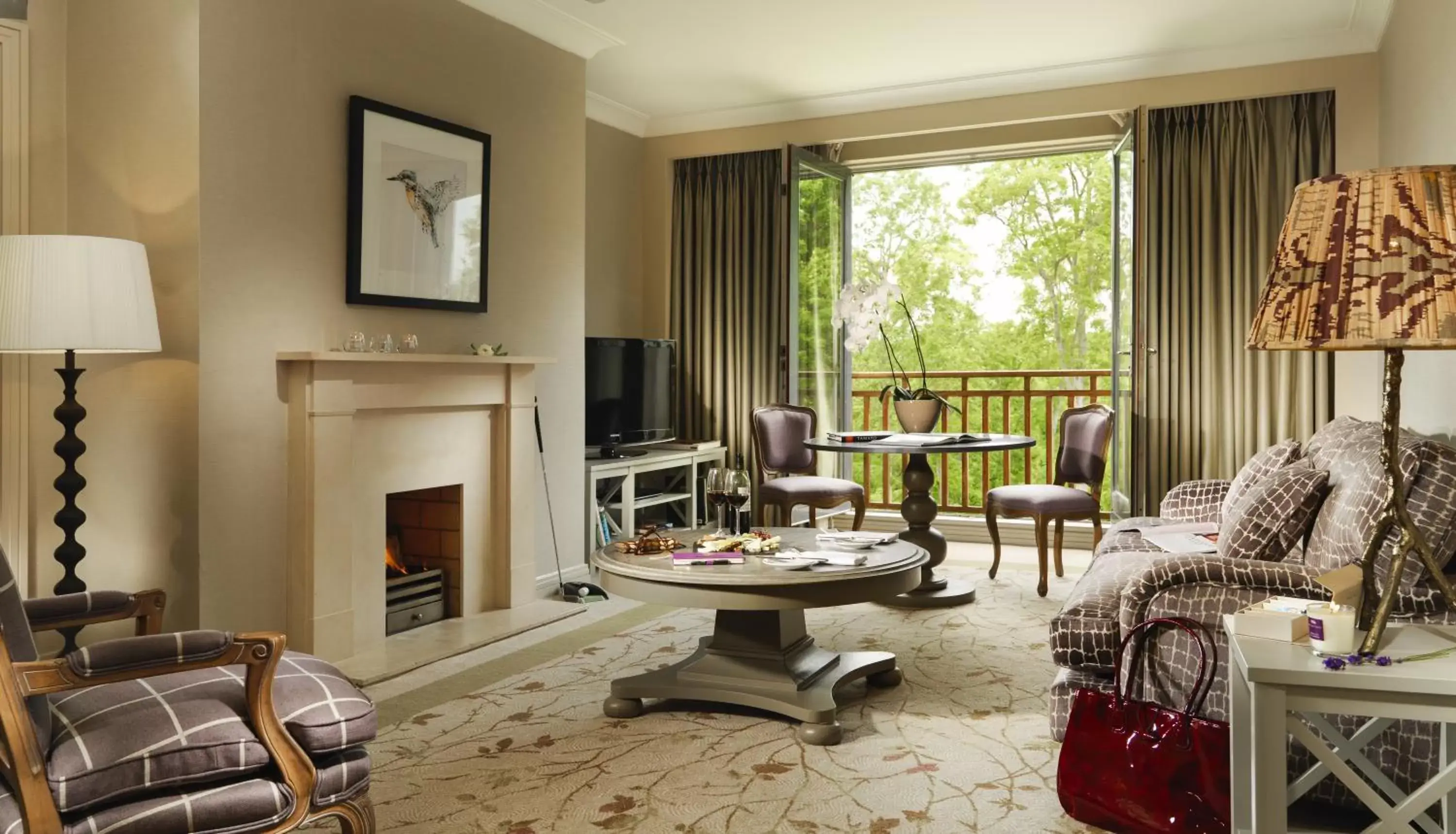 Bedroom, Seating Area in Druids Glen Resort