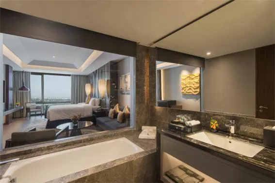 Bed in Sedona Hotel Yangon