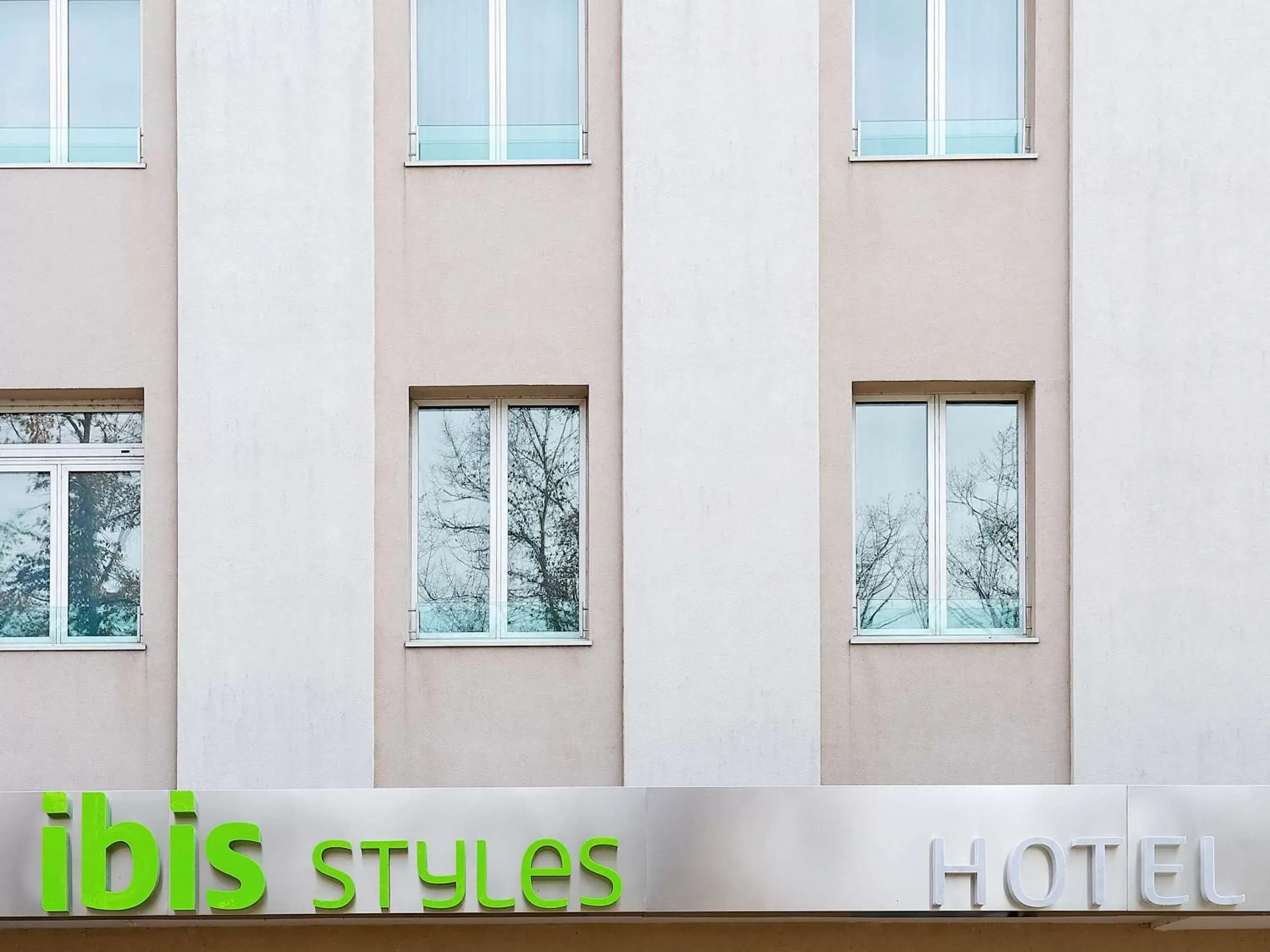 Property building in Ibis Styles Parma Toscanini