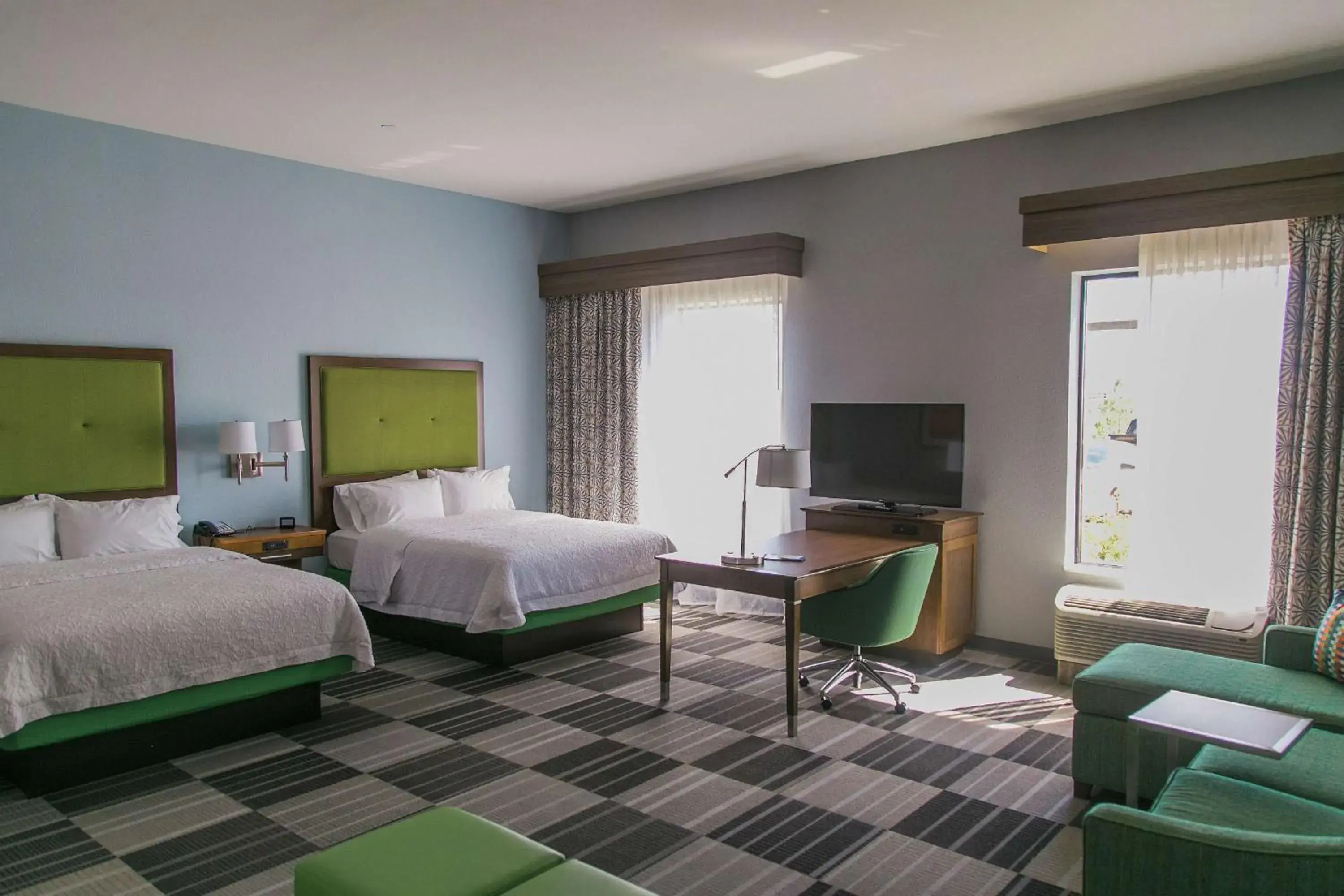 Bedroom in Hampton Inn By Hilton & Suites Amarillo-East, TX