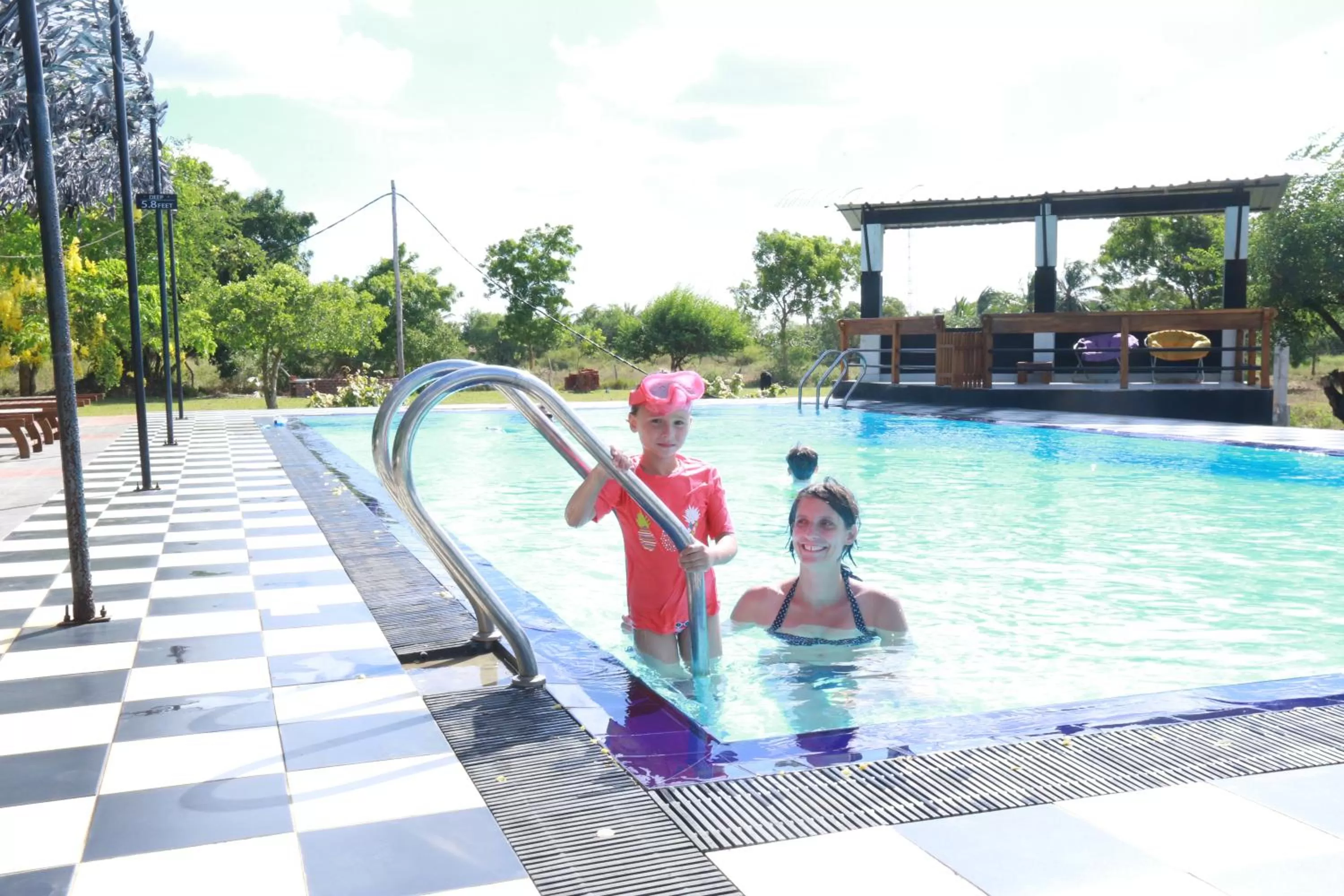 Swimming pool in Eco Hotel Black & White - Anuradhapura