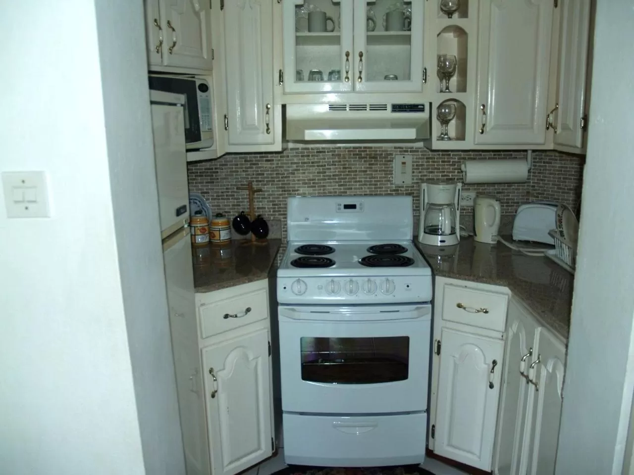 Kitchen or kitchenette, Kitchen/Kitchenette in Sandcastles Resort, Ocho Rios
