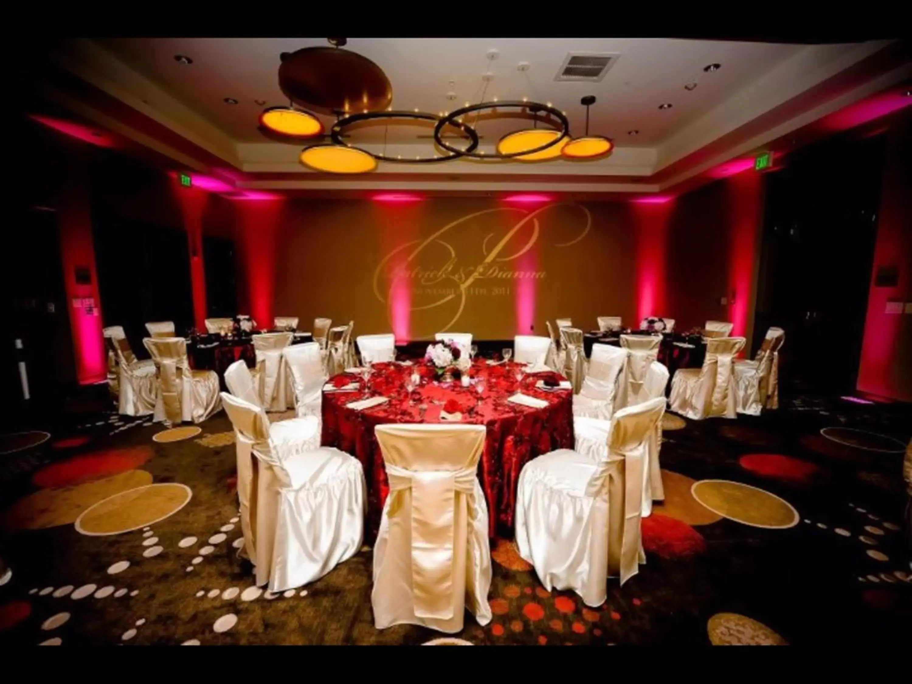 Meeting/conference room, Banquet Facilities in Embassy Suites Ontario - Airport