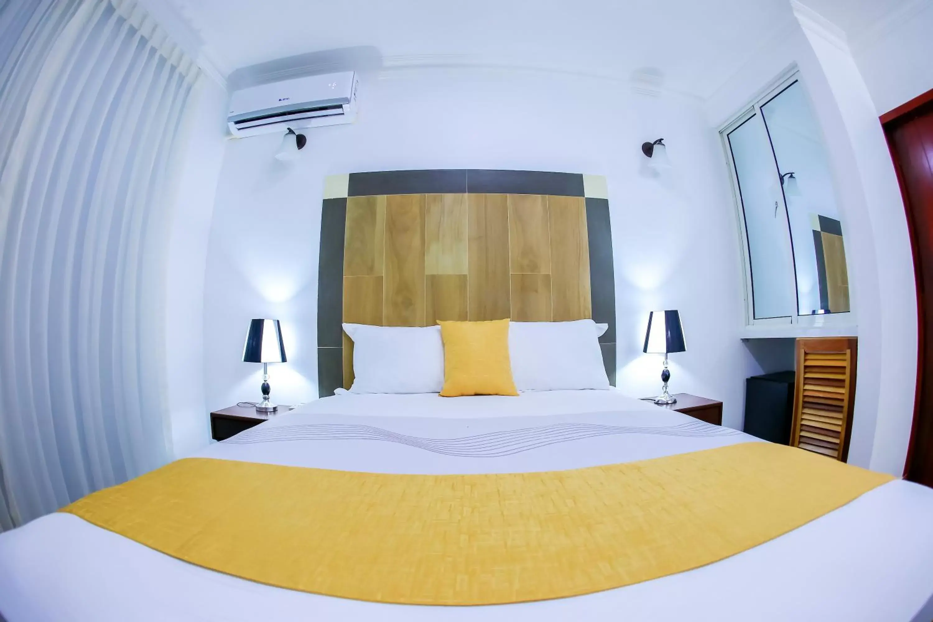 Bed in Hotel Vicentina Bed in Hotel Vicentina