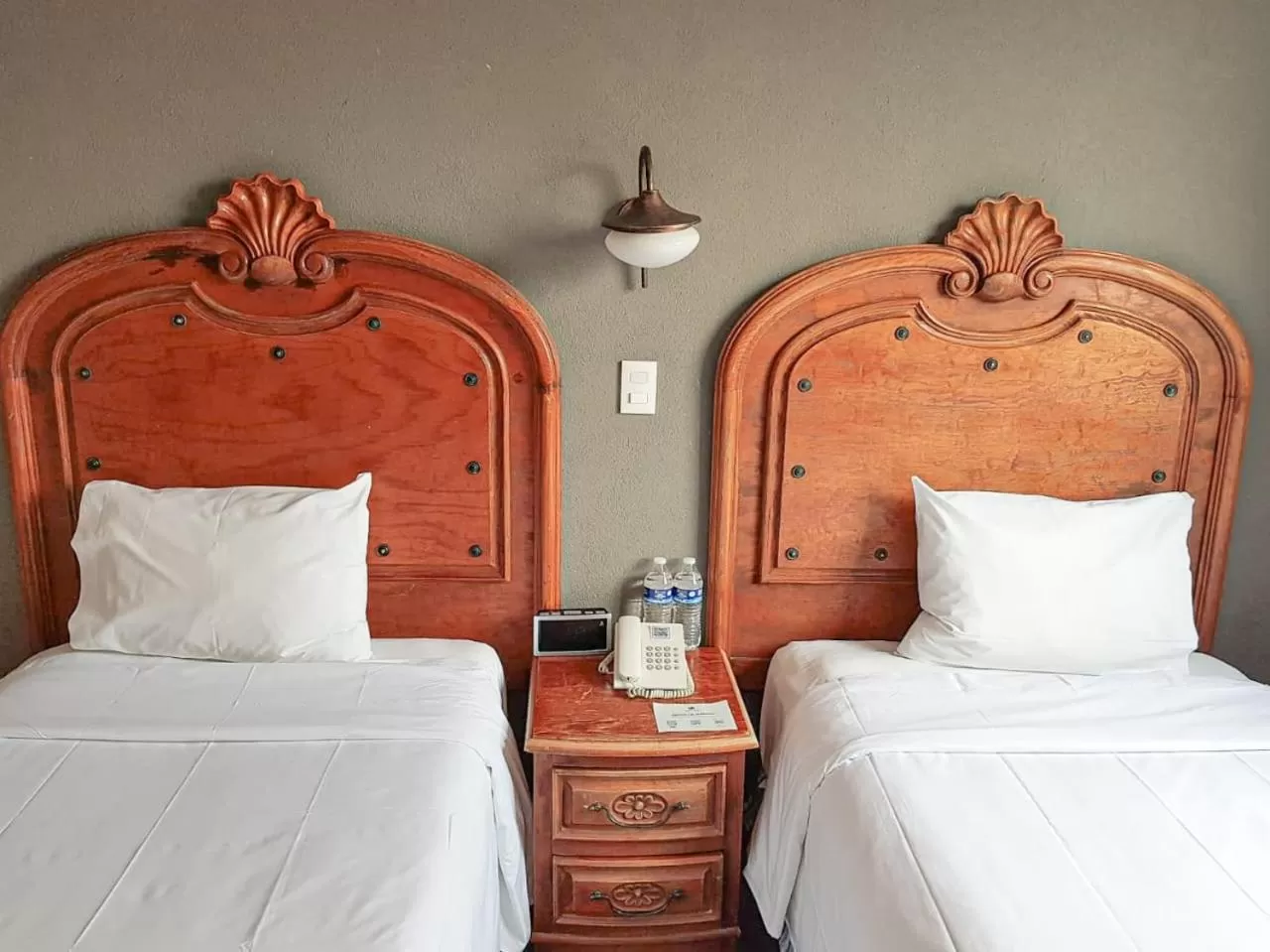 Twin Room in Canada Central & Rooftop