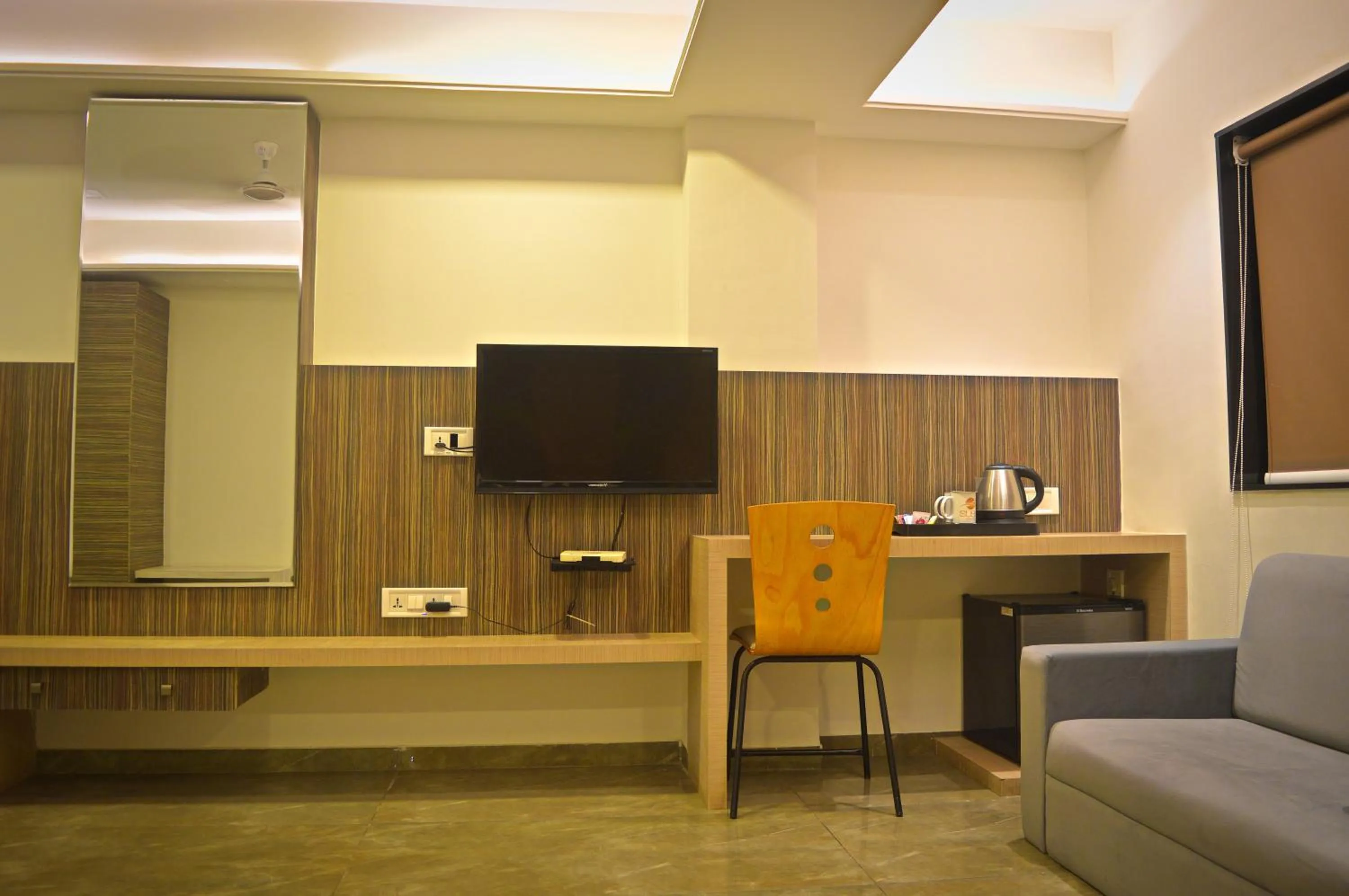 Living room in Click Hotel by Suba, Jamnagar