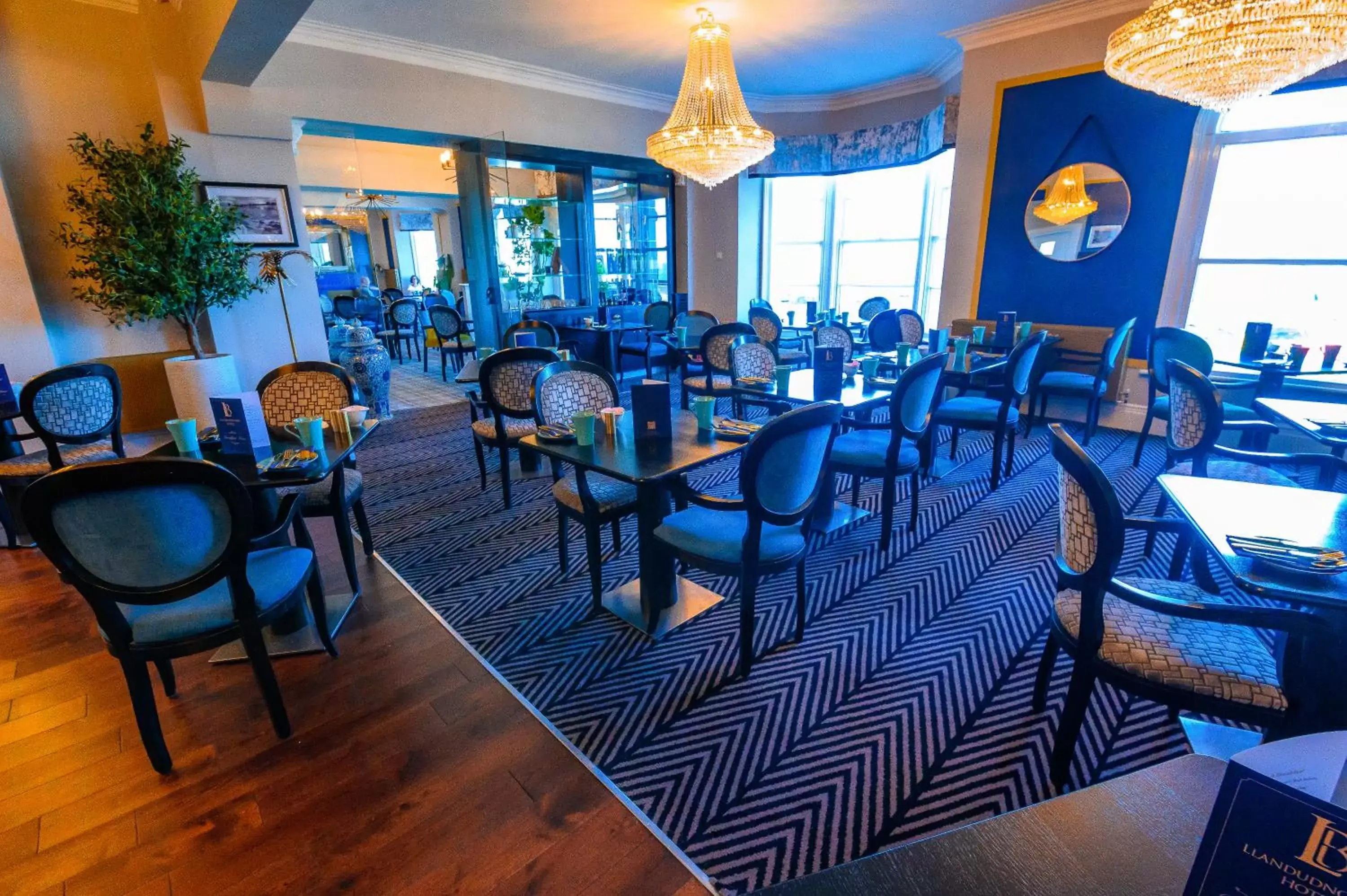 Breakfast, Restaurant/Places to Eat in Llandudno Bay Hotel