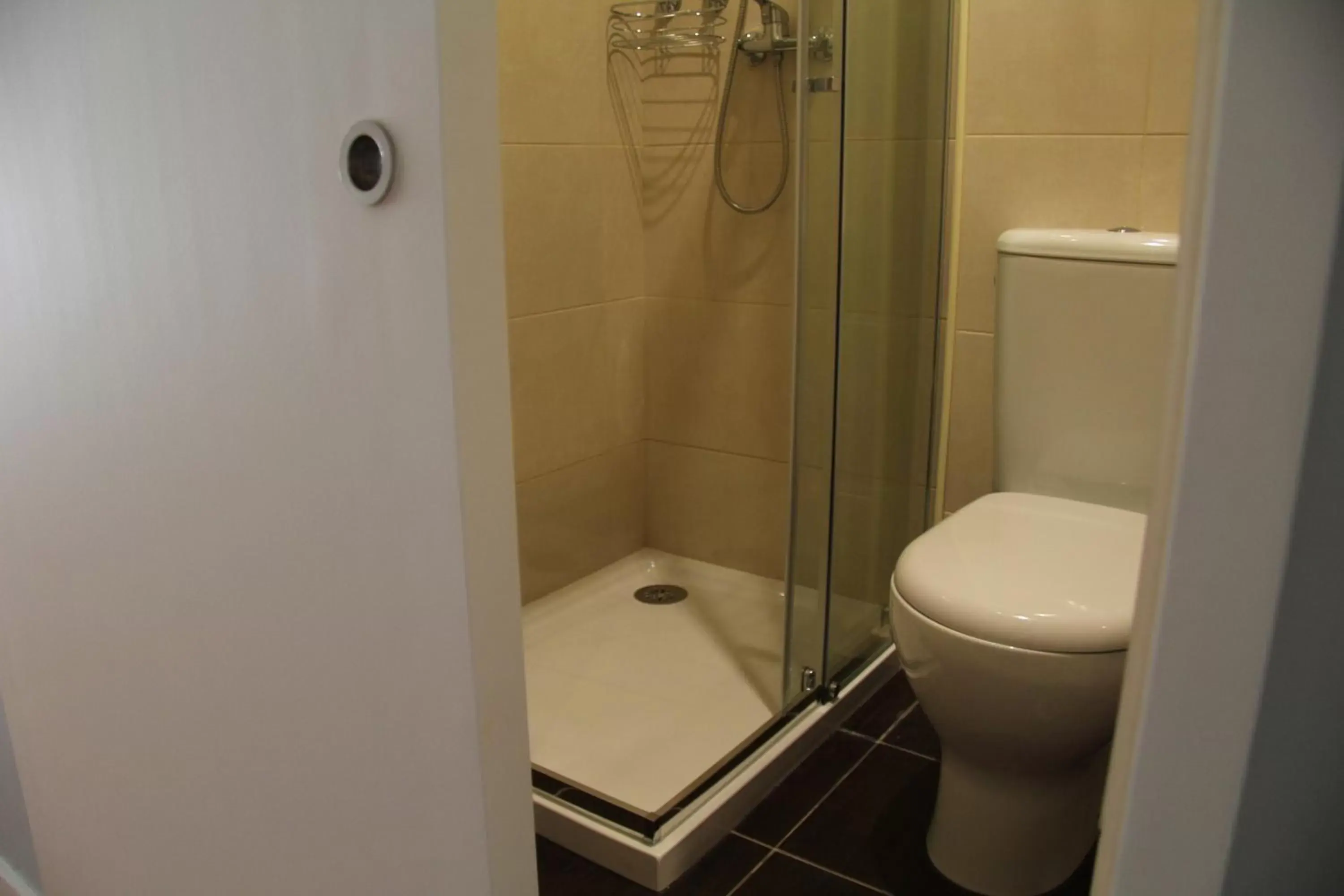 Bathroom in Decanting Porto House