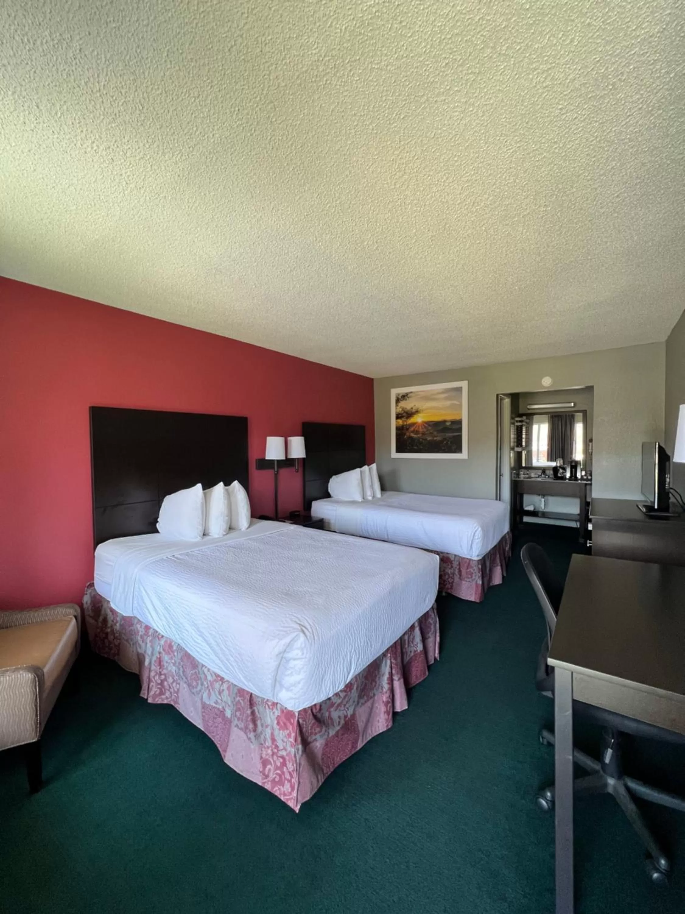Deluxe Double Room with Two Double Beds - Non-Smoking in Days Inn by Wyndham Jellico - Tennessee State Line