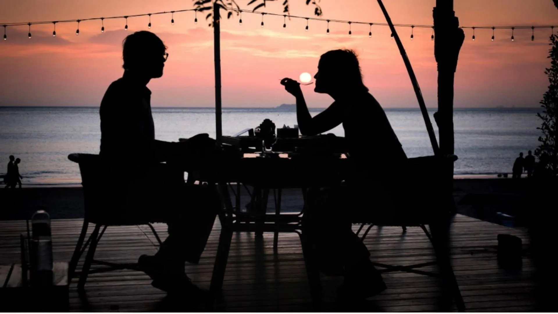 Restaurant/places to eat in Southern Lanta Resort