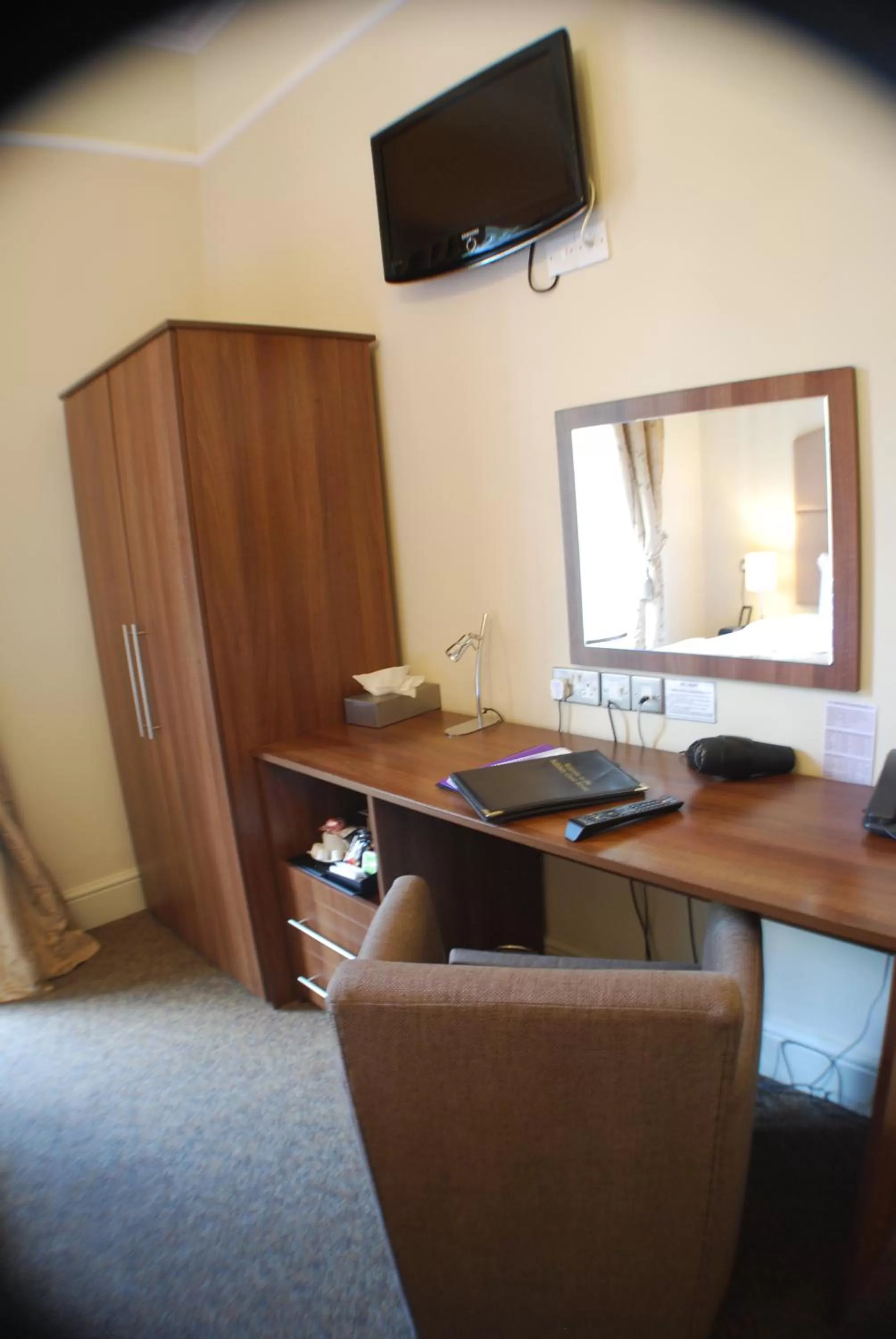 Seating area in The Salisbury Hotel