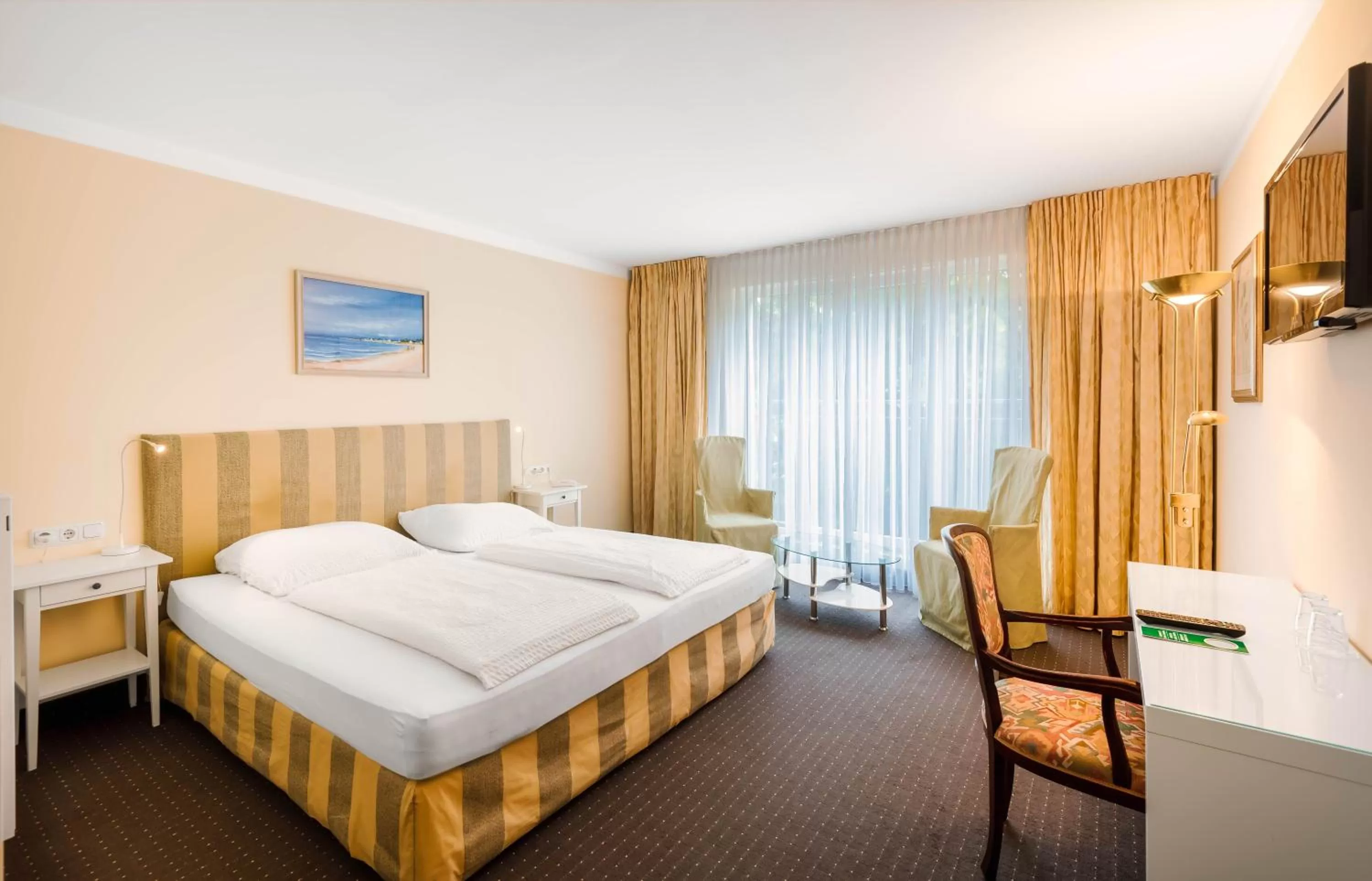 Photo of the whole room, Bed in ALPHA HOTEL Hermann von Salza