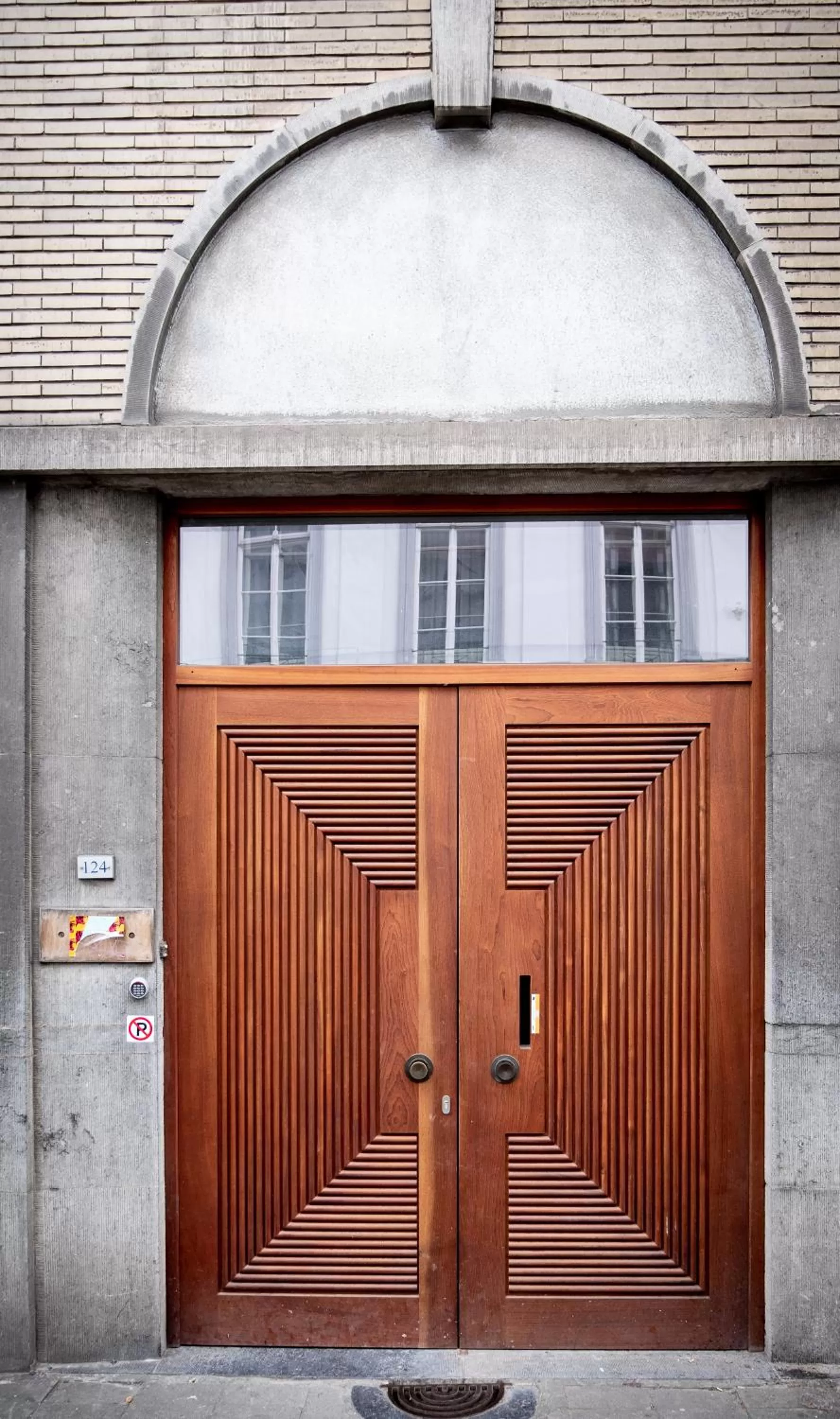 Property building in Quartier Leonard