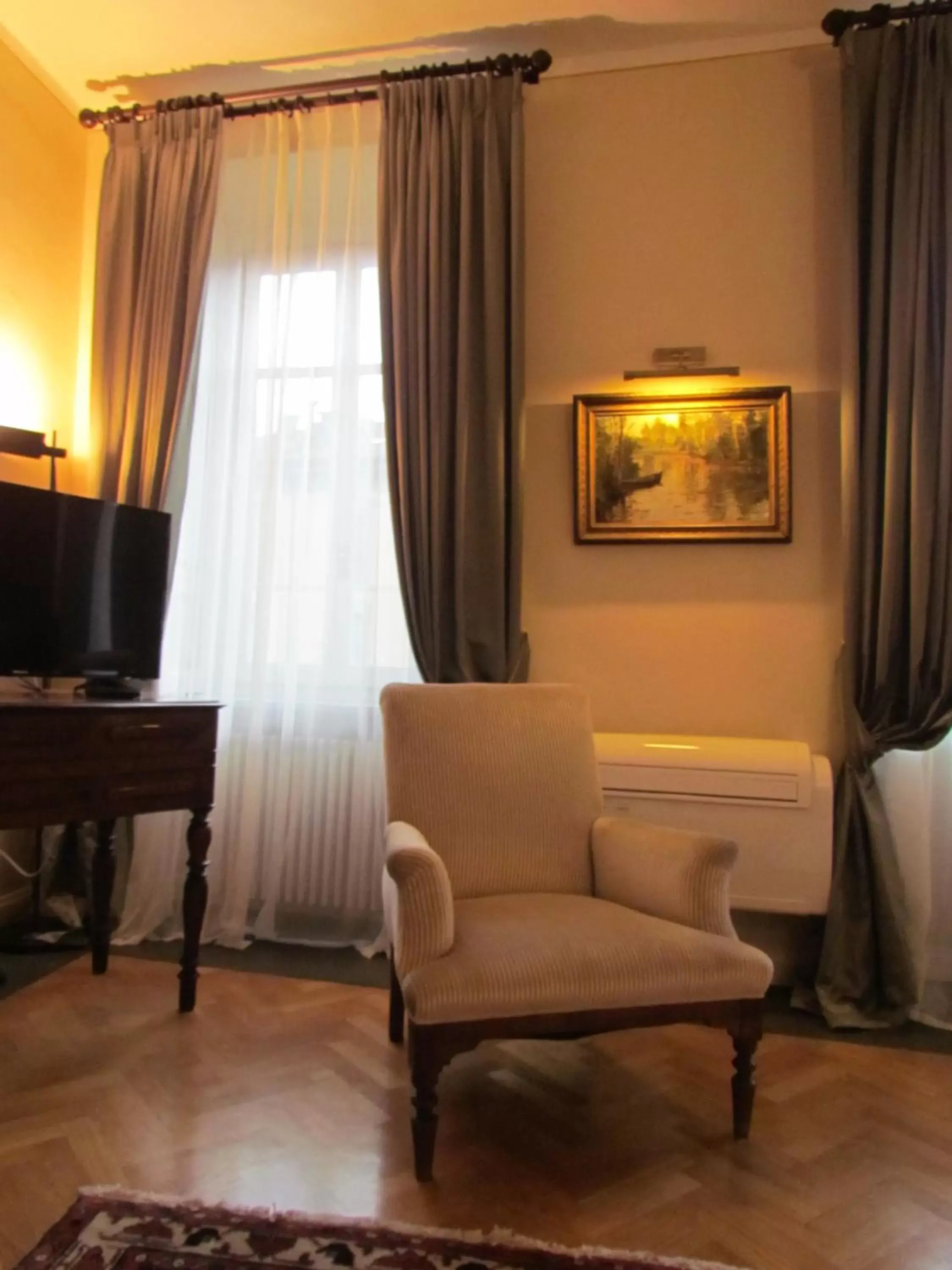 Bedroom, Seating Area in L'Approdo di Sant'Agostino