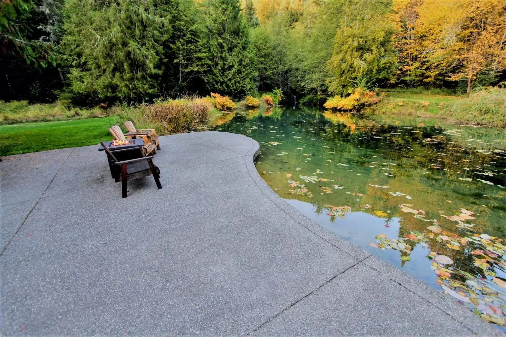 Patio in Alexander's Lodge