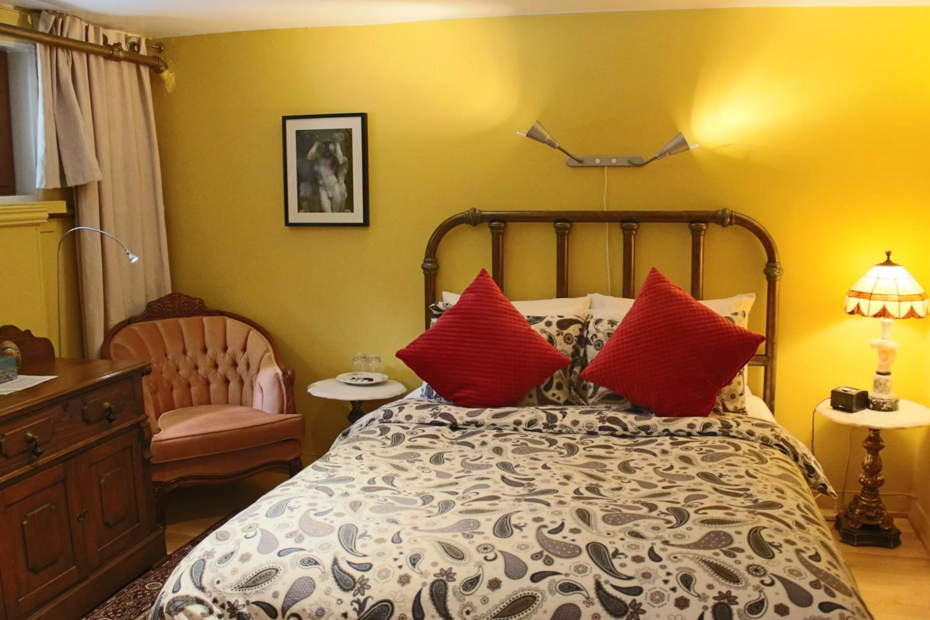 Bed in La Loggia Art B&B