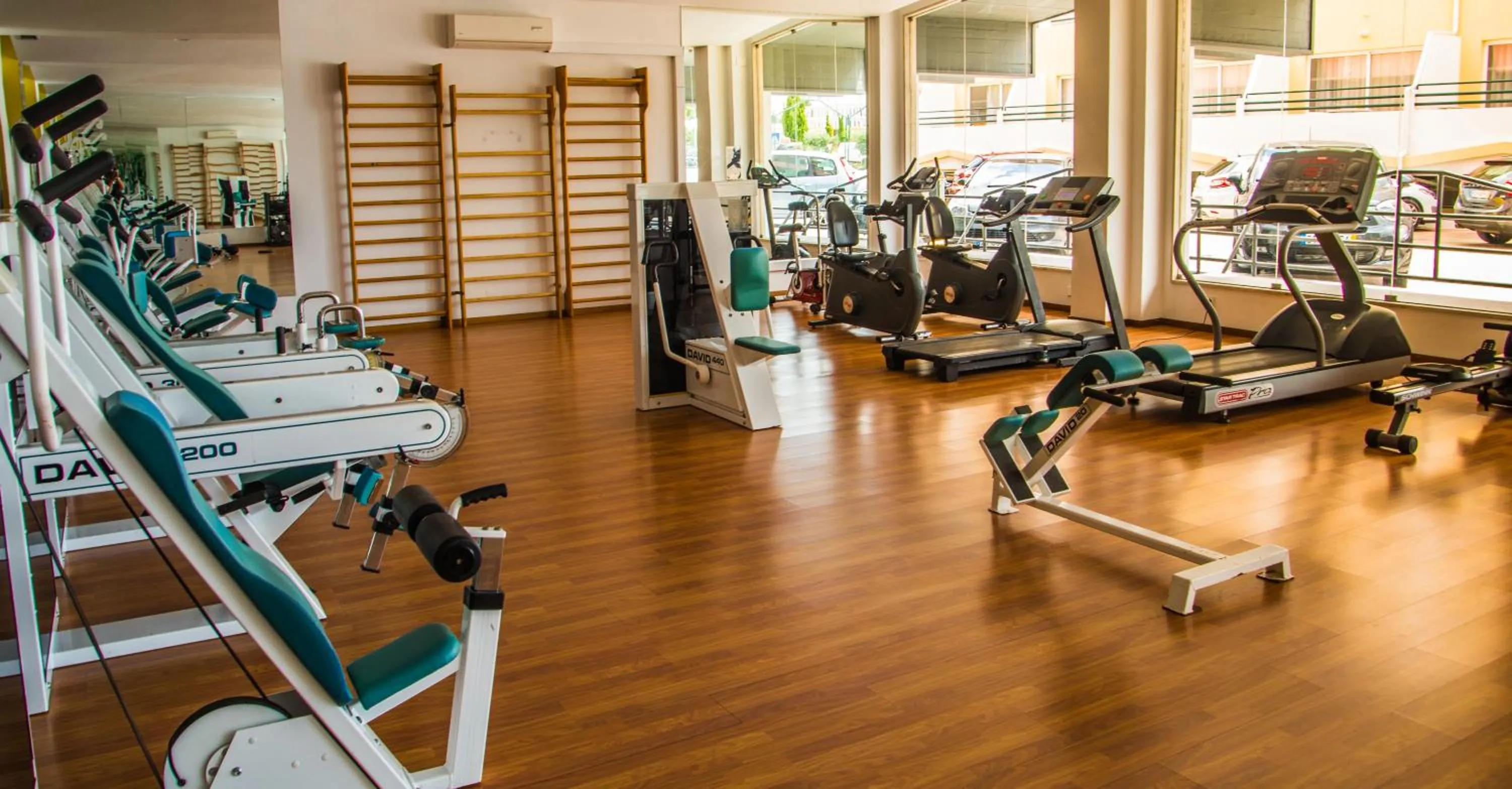 Fitness centre/facilities in Luna Hotel da Oura
