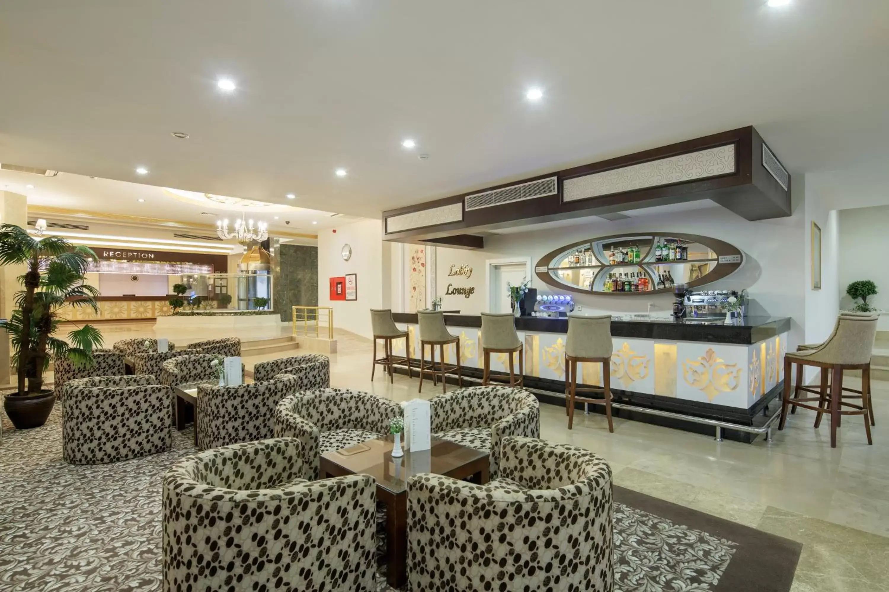 Lounge or bar, Lounge/Bar in Crystal Tat Beach Golf Resort & Spa - Ultimate All Inclusive