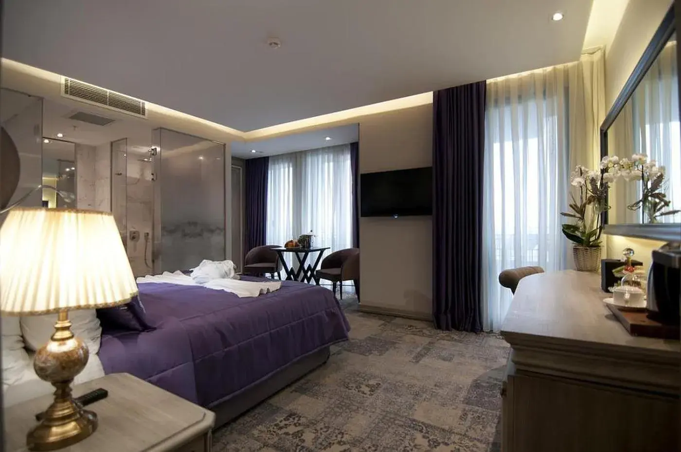 Bedroom, TV/Entertainment Center in TK Taxim Bosphorus Hotel