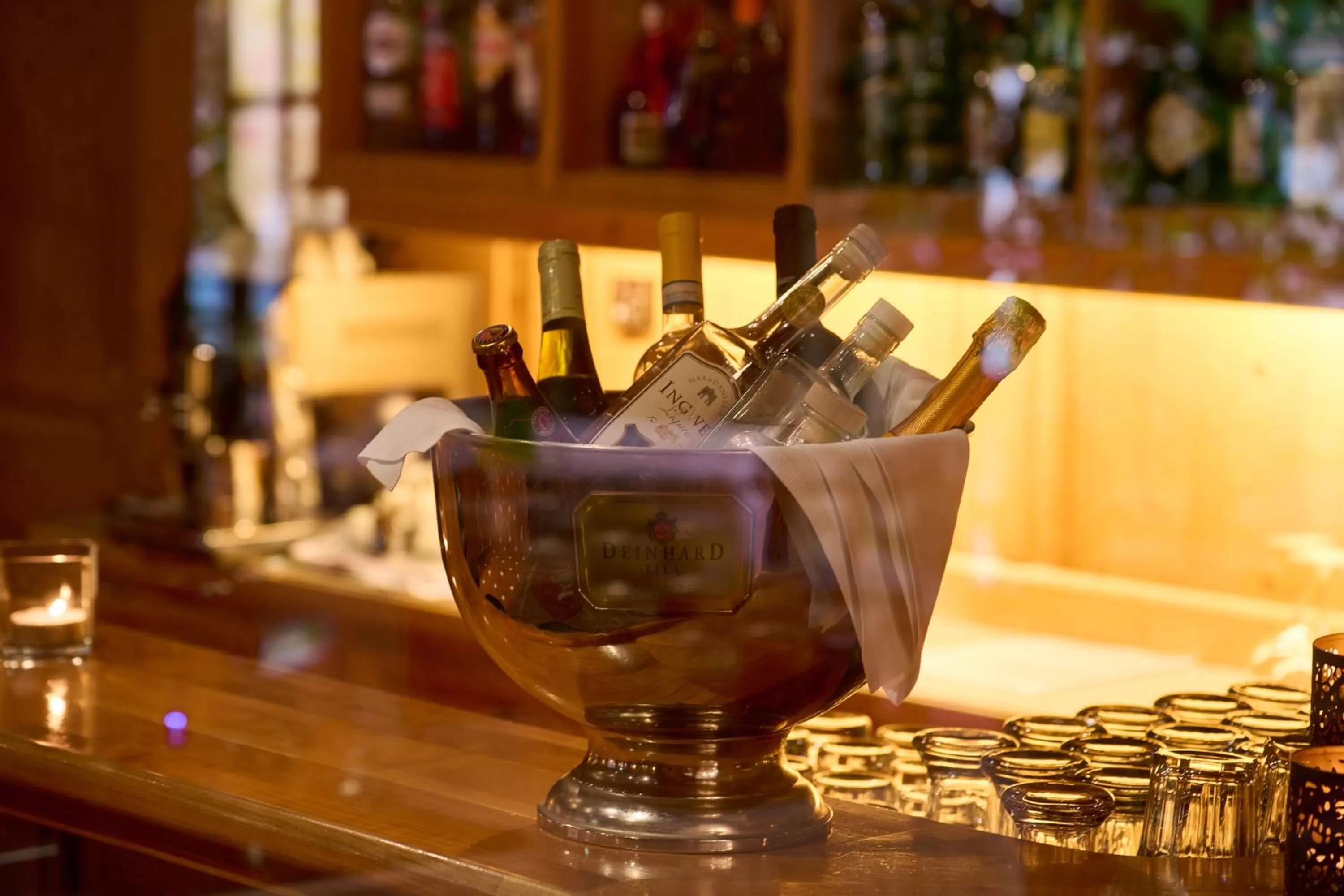 Lounge or bar in Hotel Lechnerhof Unterföhring